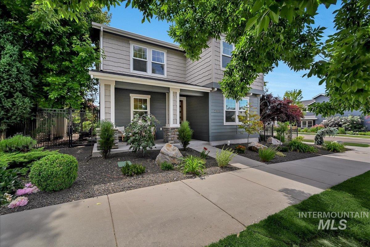 2790 S Honeycomb Way, Boise, Idaho 83716, 4 Bedrooms, 2.5 Bathrooms, Residential For Sale, Price $990,000,MLS 98988350