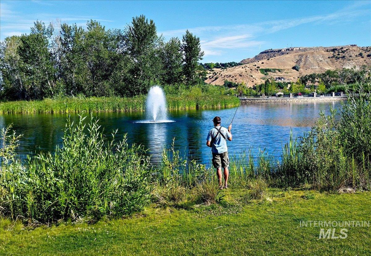2790 S Honeycomb Way, Boise, Idaho 83716, 4 Bedrooms, 2.5 Bathrooms, Residential For Sale, Price $990,000,MLS 98988350