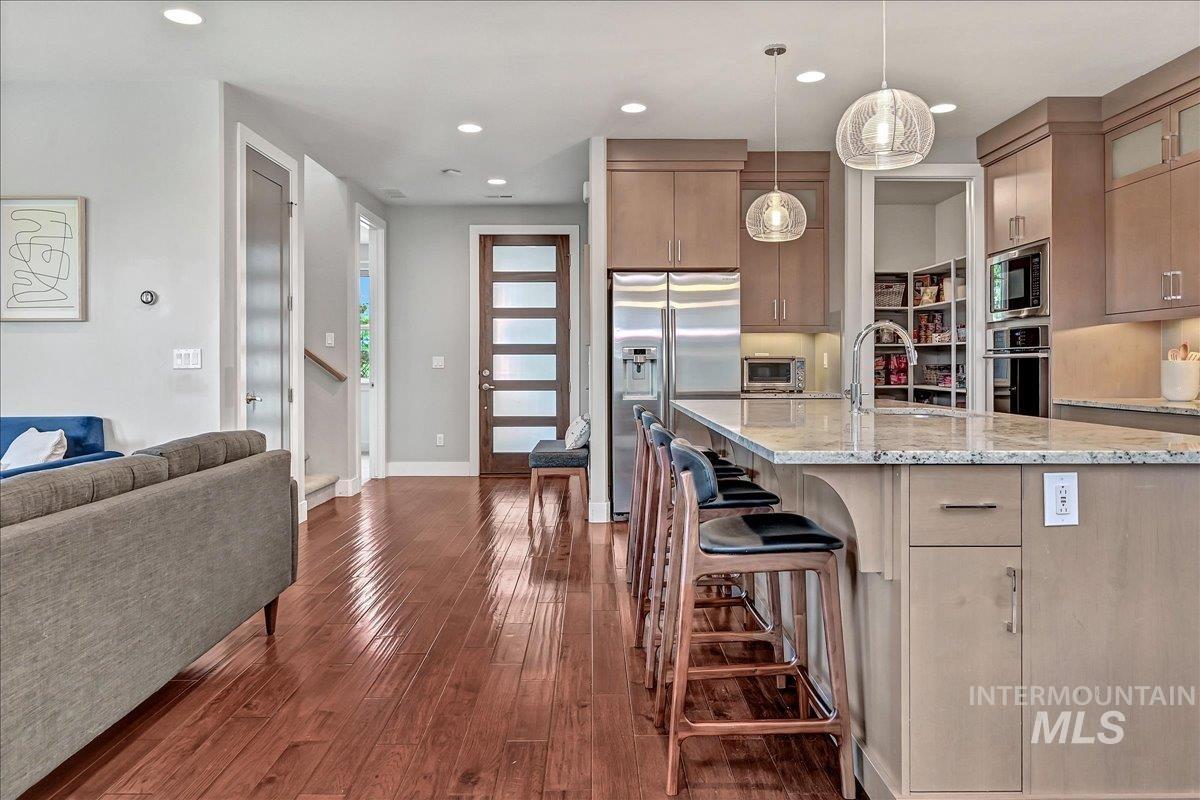2790 S Honeycomb Way, Boise, Idaho 83716, 4 Bedrooms, 2.5 Bathrooms, Residential For Sale, Price $990,000,MLS 98988350