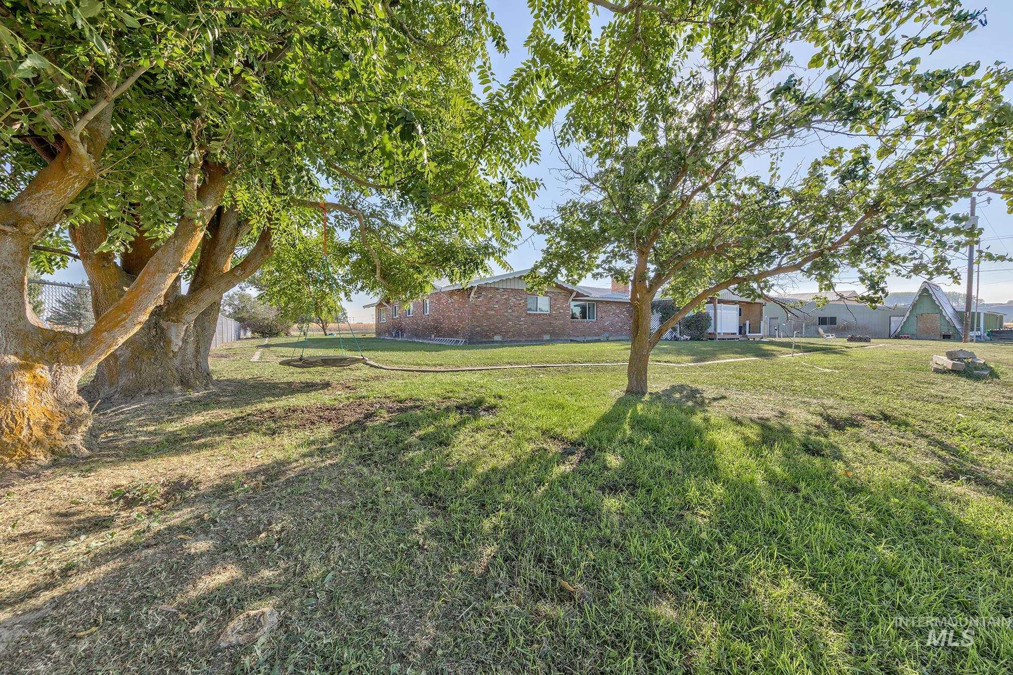394 Chester Road, Ontario, Oregon 97914, 3 Bedrooms, 3.5 Bathrooms, Residential For Sale, Price $599,000,MLS 98988352