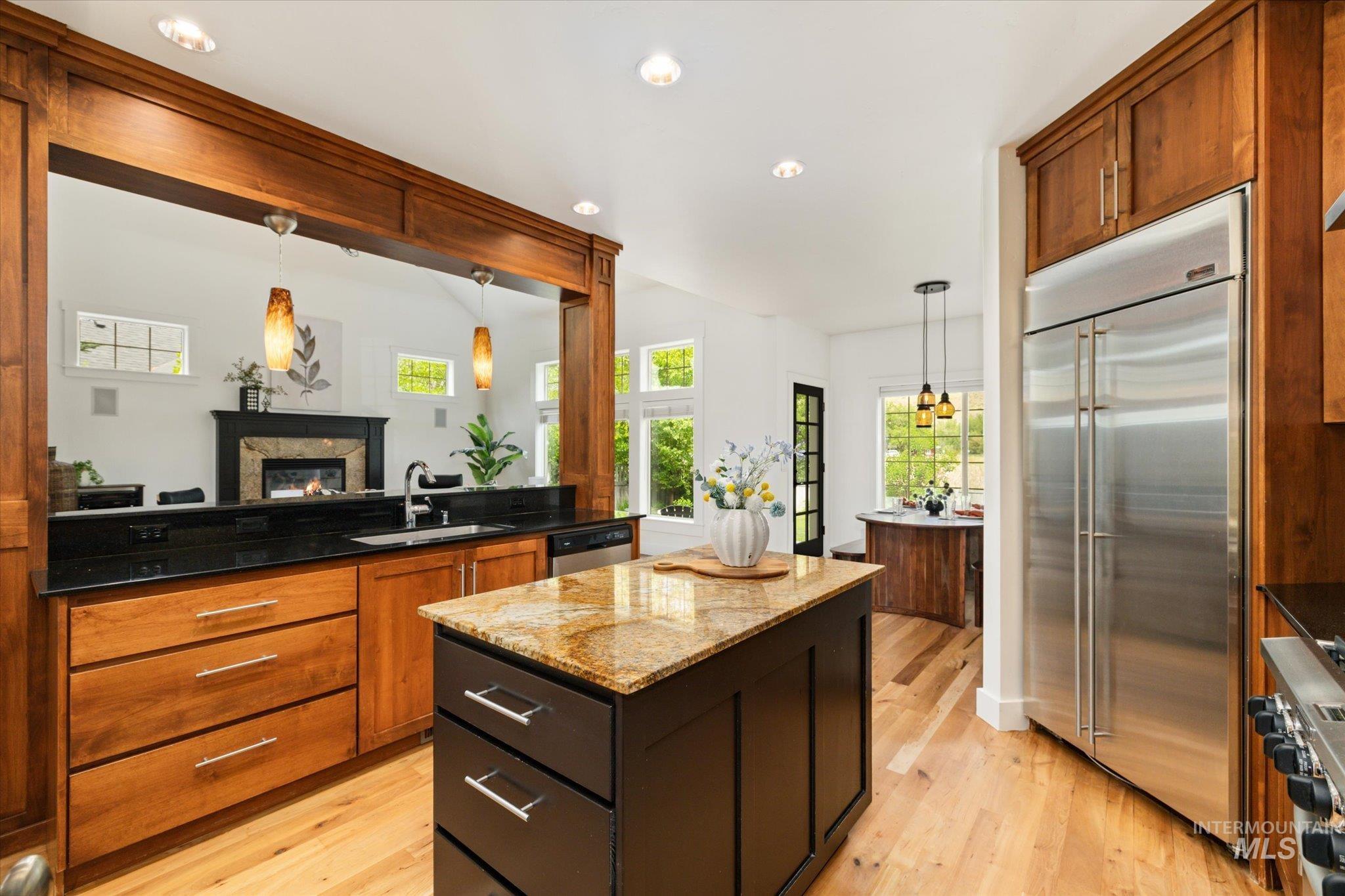 4970 W Parklane Dr, Boise, Idaho 83714, 5 Bedrooms, 3.5 Bathrooms, Residential For Sale, Price $999,900,MLS 98988353