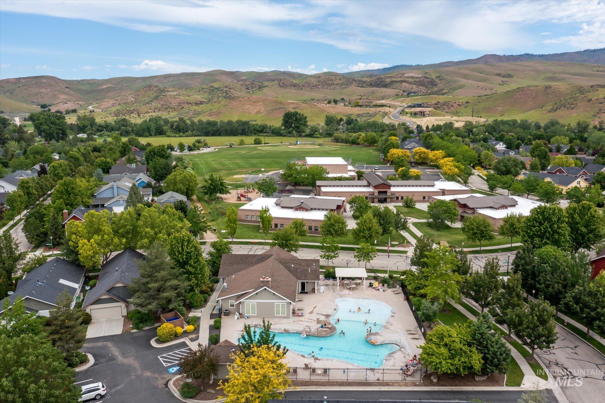 4970 W Parklane Dr, Boise, Idaho 83714, 5 Bedrooms, 3.5 Bathrooms, Residential For Sale, Price $999,900,MLS 98988353