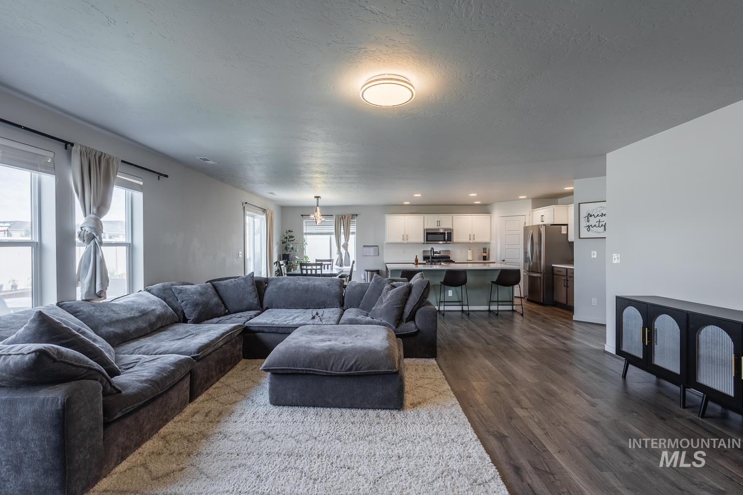 11648 W Indus, Star, Idaho 83669, 4 Bedrooms, 3 Bathrooms, Residential For Sale, Price $639,900,MLS 98988357