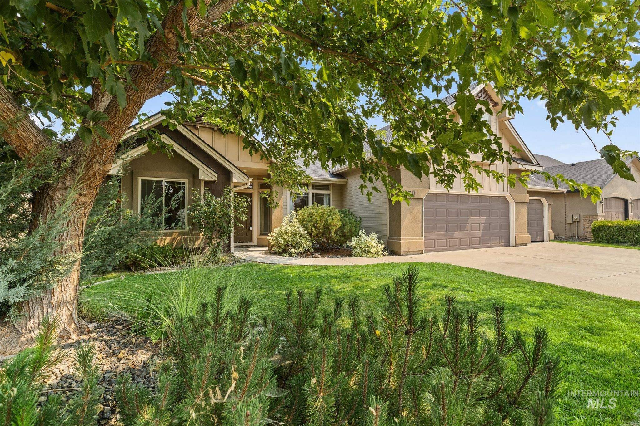 370 S Schober Loop, Nampa, Idaho 83686, 3 Bedrooms, 2 Bathrooms, Residential For Sale, Price $429,900, 98988358