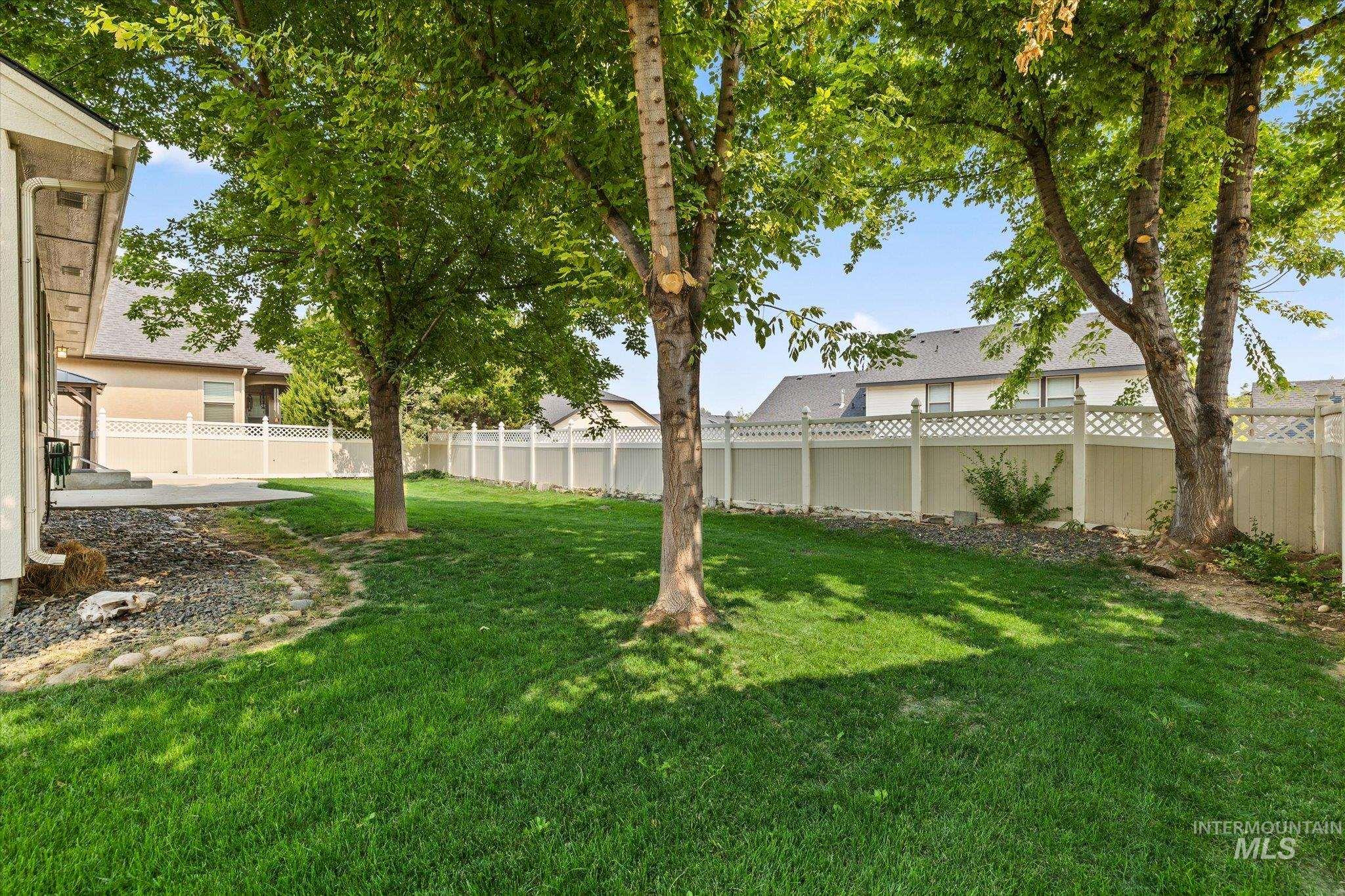 370 S Schober Loop, Nampa, Idaho 83686, 3 Bedrooms, 2 Bathrooms, Residential For Sale, Price $429,900, 98988358