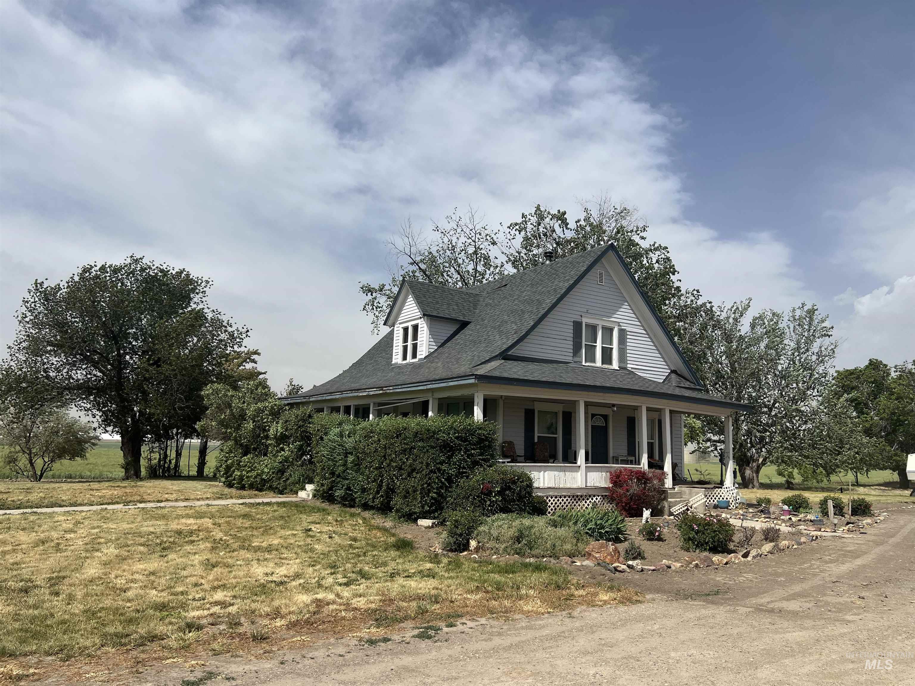 6810 Hwy 95, Fruitland, Idaho 83619, 3 Bedrooms, 1 Bathroom, Residential For Sale, Price $585,000,MLS 98988362