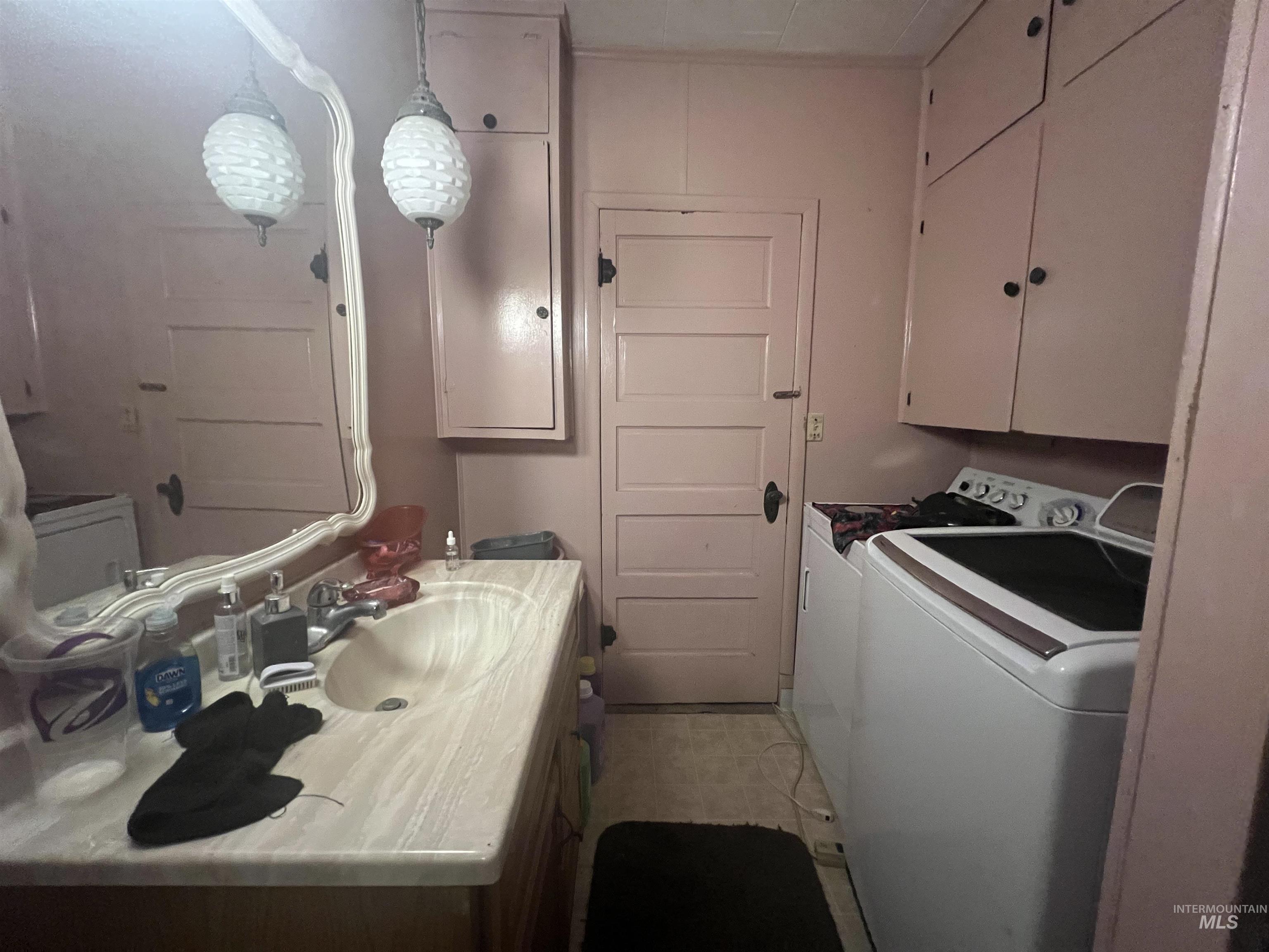 6810 Hwy 95, Fruitland, Idaho 83619, 3 Bedrooms, 1 Bathroom, Residential For Sale, Price $585,000,MLS 98988362