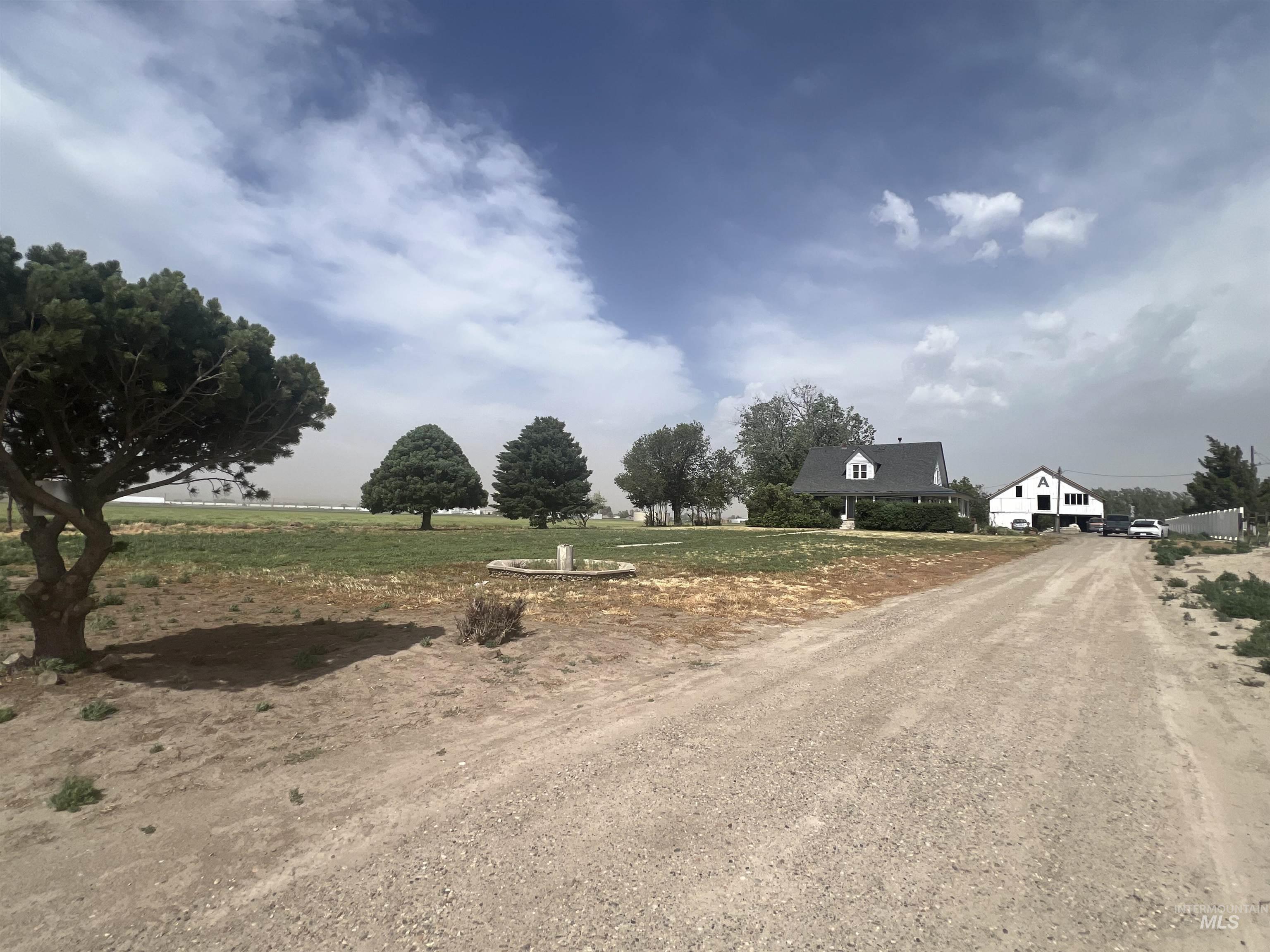 6810 Hwy 95, Fruitland, Idaho 83619, 3 Bedrooms, 1 Bathroom, Residential For Sale, Price $585,000,MLS 98988362