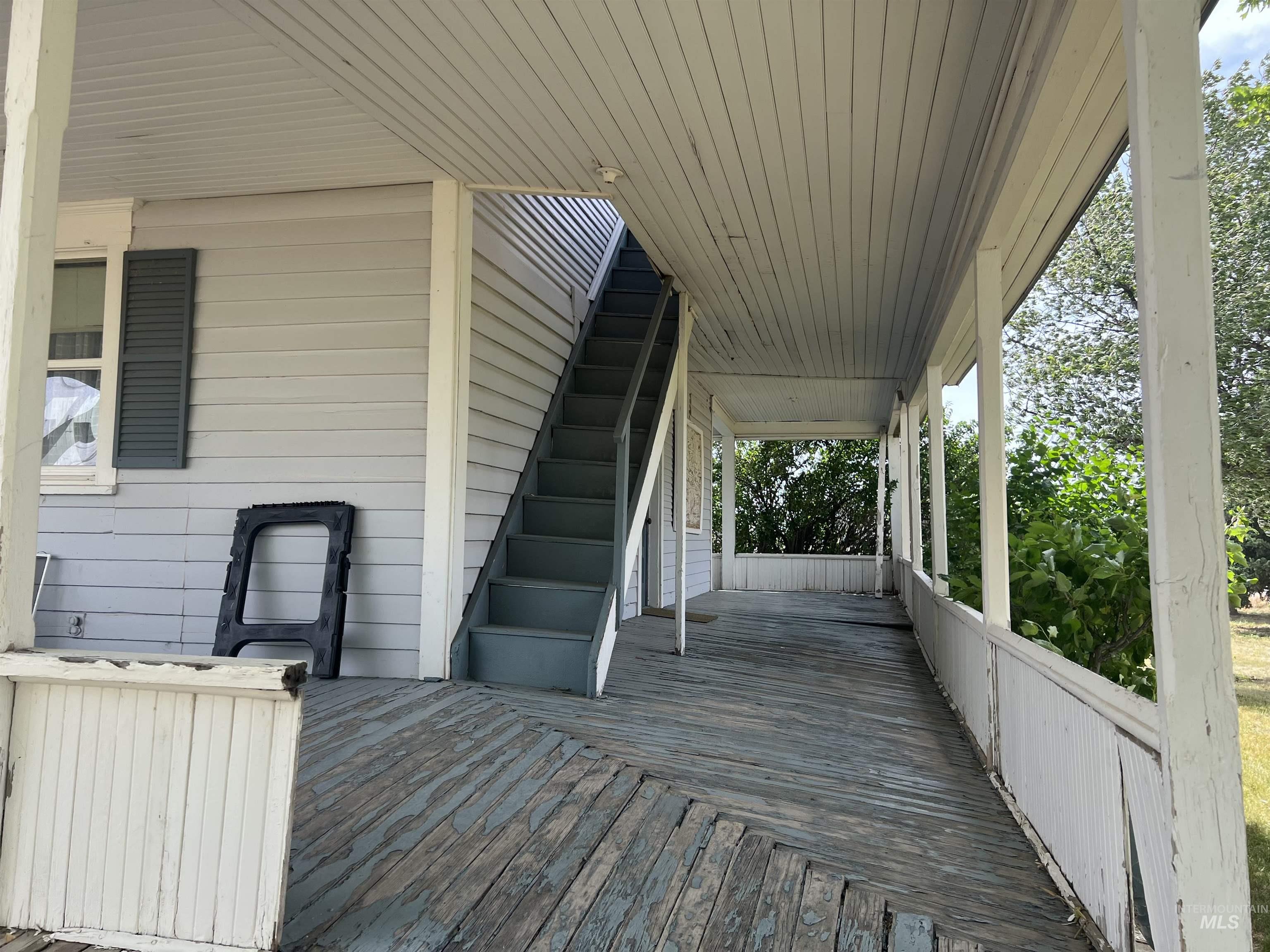 6810 Hwy 95, Fruitland, Idaho 83619, 3 Bedrooms, 1 Bathroom, Residential For Sale, Price $585,000,MLS 98988362