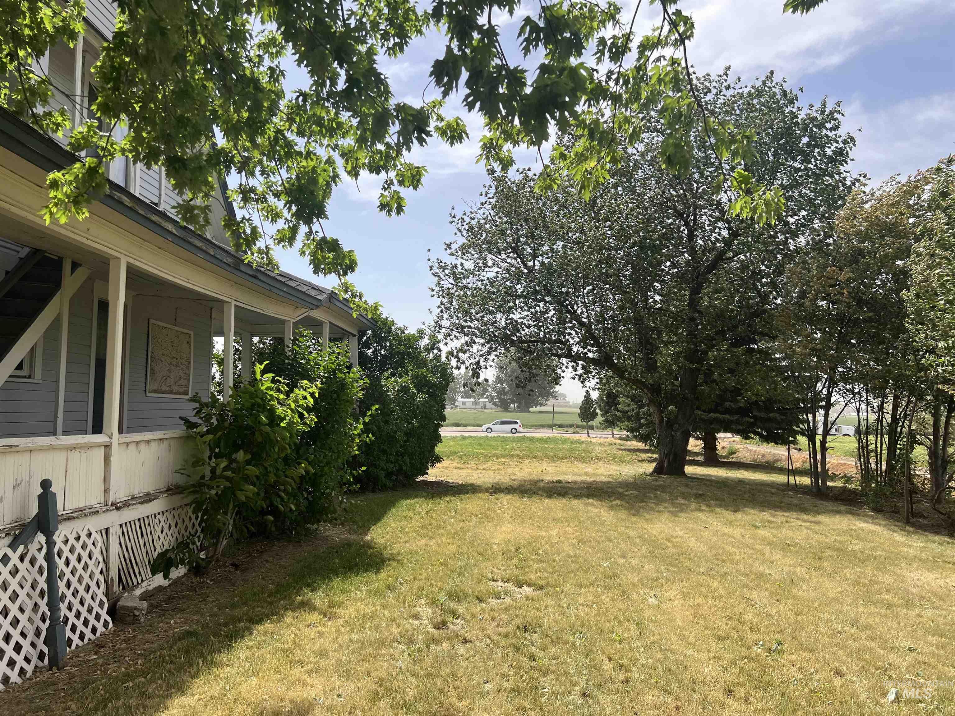 6810 Hwy 95, Fruitland, Idaho 83619, 3 Bedrooms, 1 Bathroom, Residential For Sale, Price $585,000,MLS 98988362