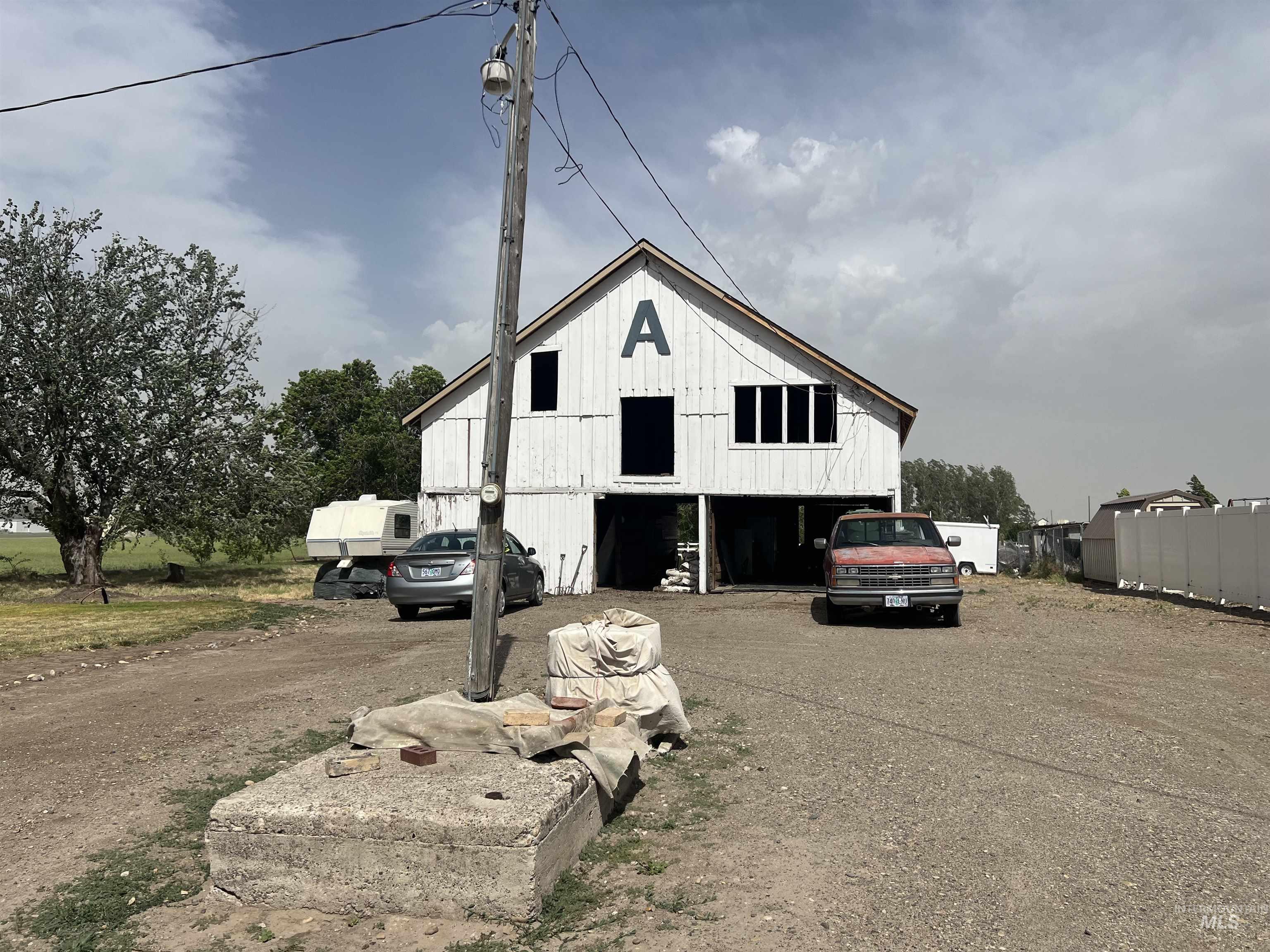 6810 Hwy 95, Fruitland, Idaho 83619, 3 Bedrooms, 1 Bathroom, Residential For Sale, Price $585,000,MLS 98988362