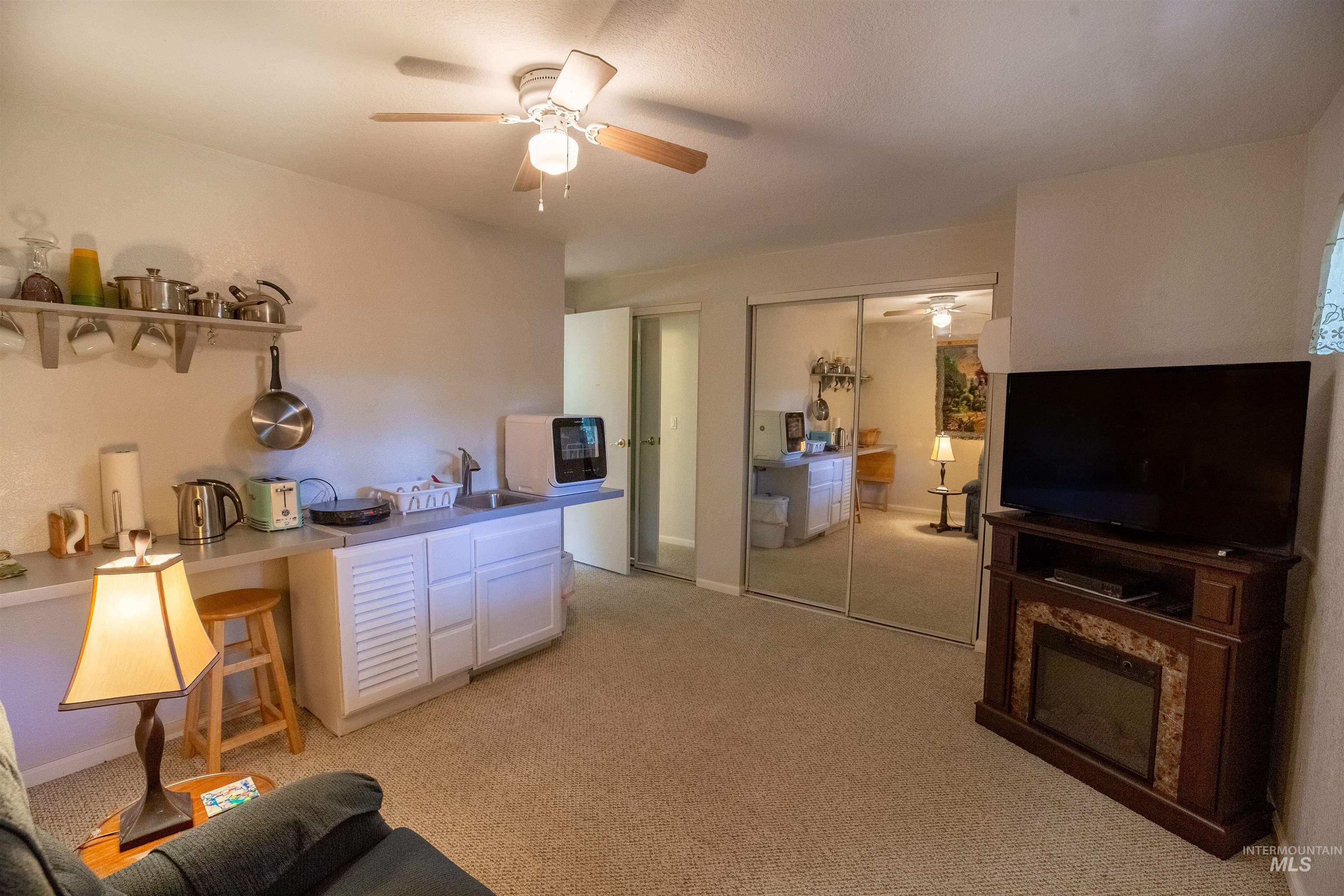 10808 W Reutzel Drive, Boise, Idaho 83709, 5 Bedrooms, 3 Bathrooms, Residential For Sale, Price $648,500,MLS 98988366
