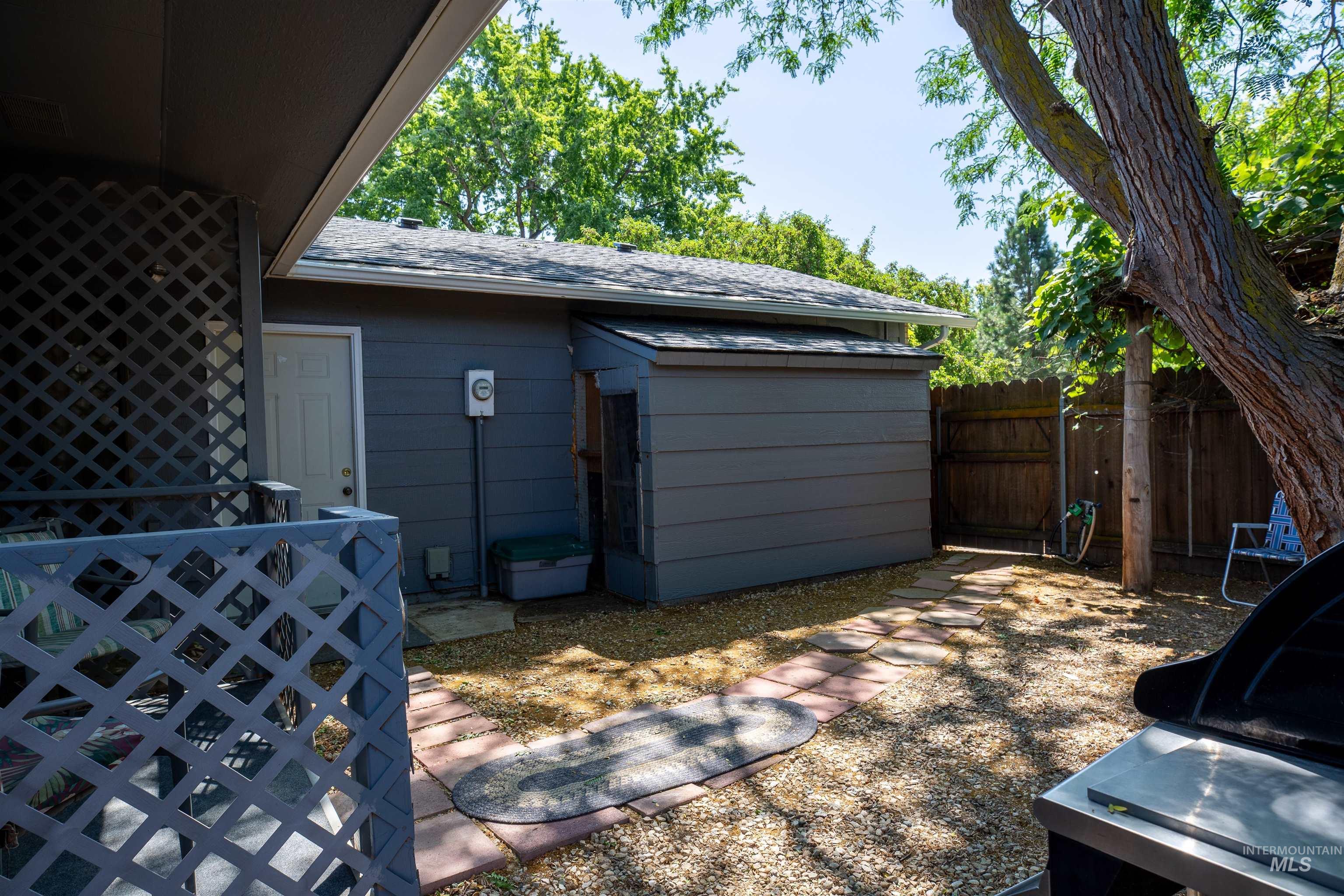 10808 W Reutzel Drive, Boise, Idaho 83709, 5 Bedrooms, 3 Bathrooms, Residential For Sale, Price $648,500,MLS 98988366