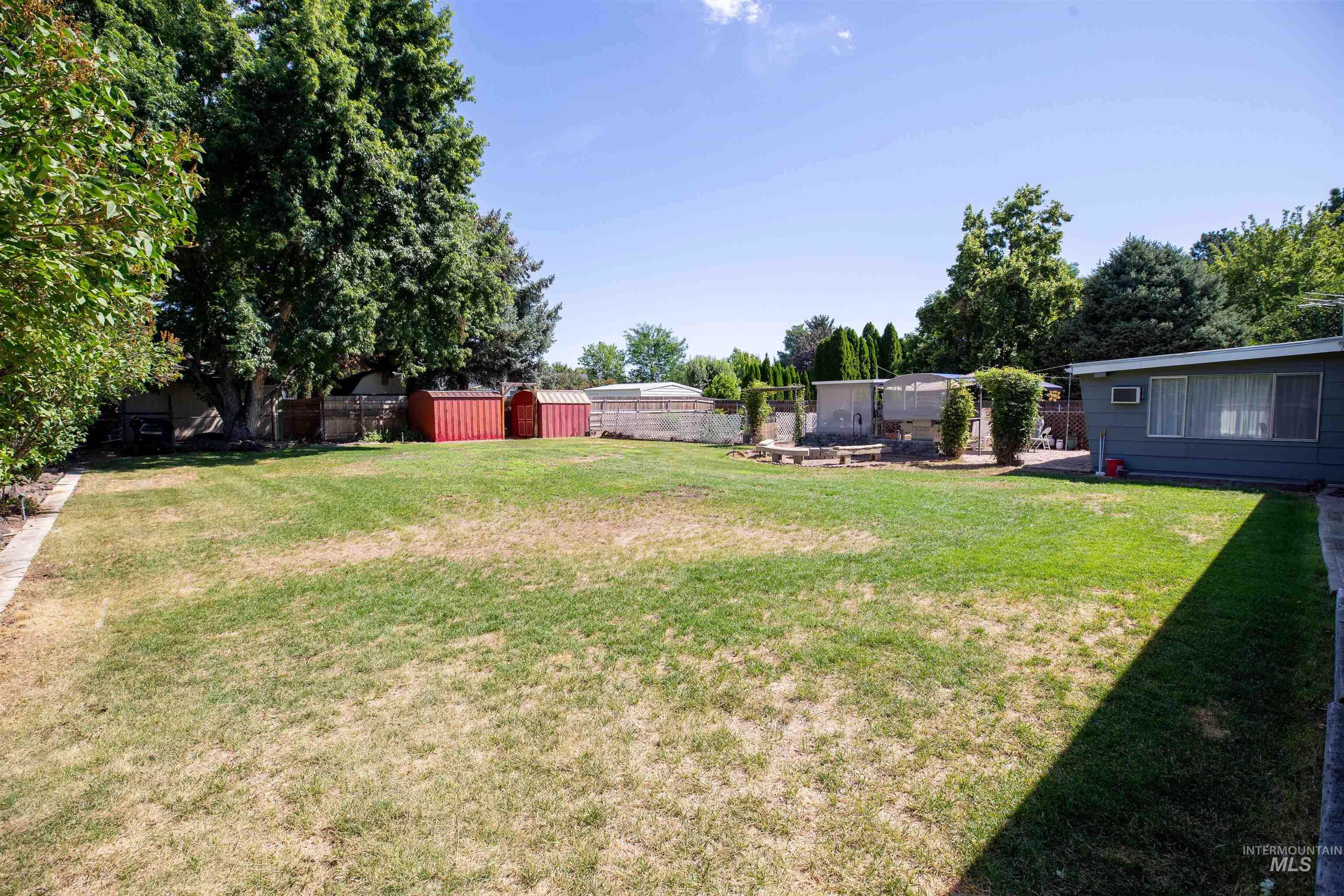 10808 W Reutzel Drive, Boise, Idaho 83709, 5 Bedrooms, 3 Bathrooms, Residential For Sale, Price $648,500,MLS 98988366