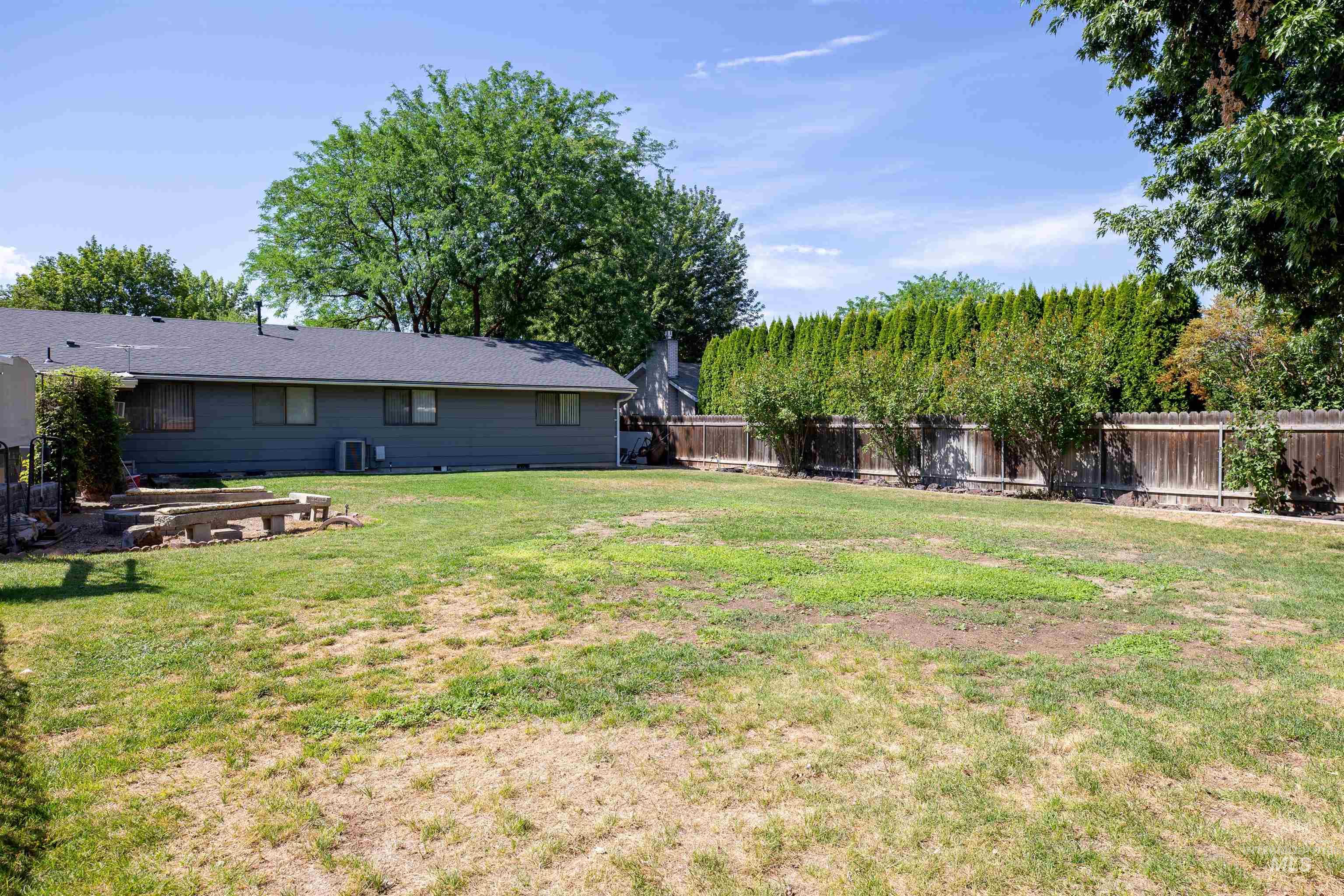 10808 W Reutzel Drive, Boise, Idaho 83709, 5 Bedrooms, 3 Bathrooms, Residential For Sale, Price $648,500,MLS 98988366