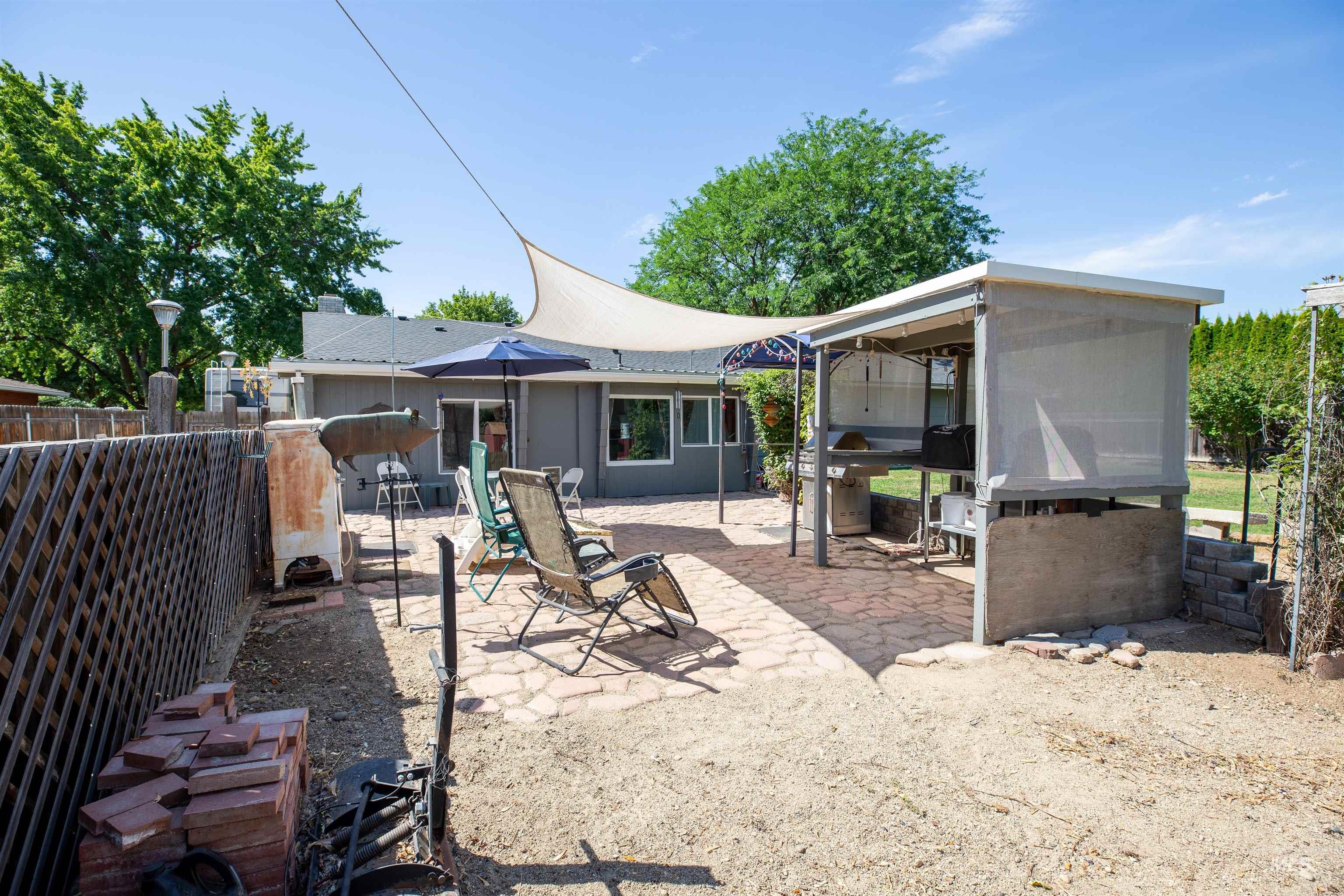 10808 W Reutzel Drive, Boise, Idaho 83709, 5 Bedrooms, 3 Bathrooms, Residential For Sale, Price $648,500,MLS 98988366