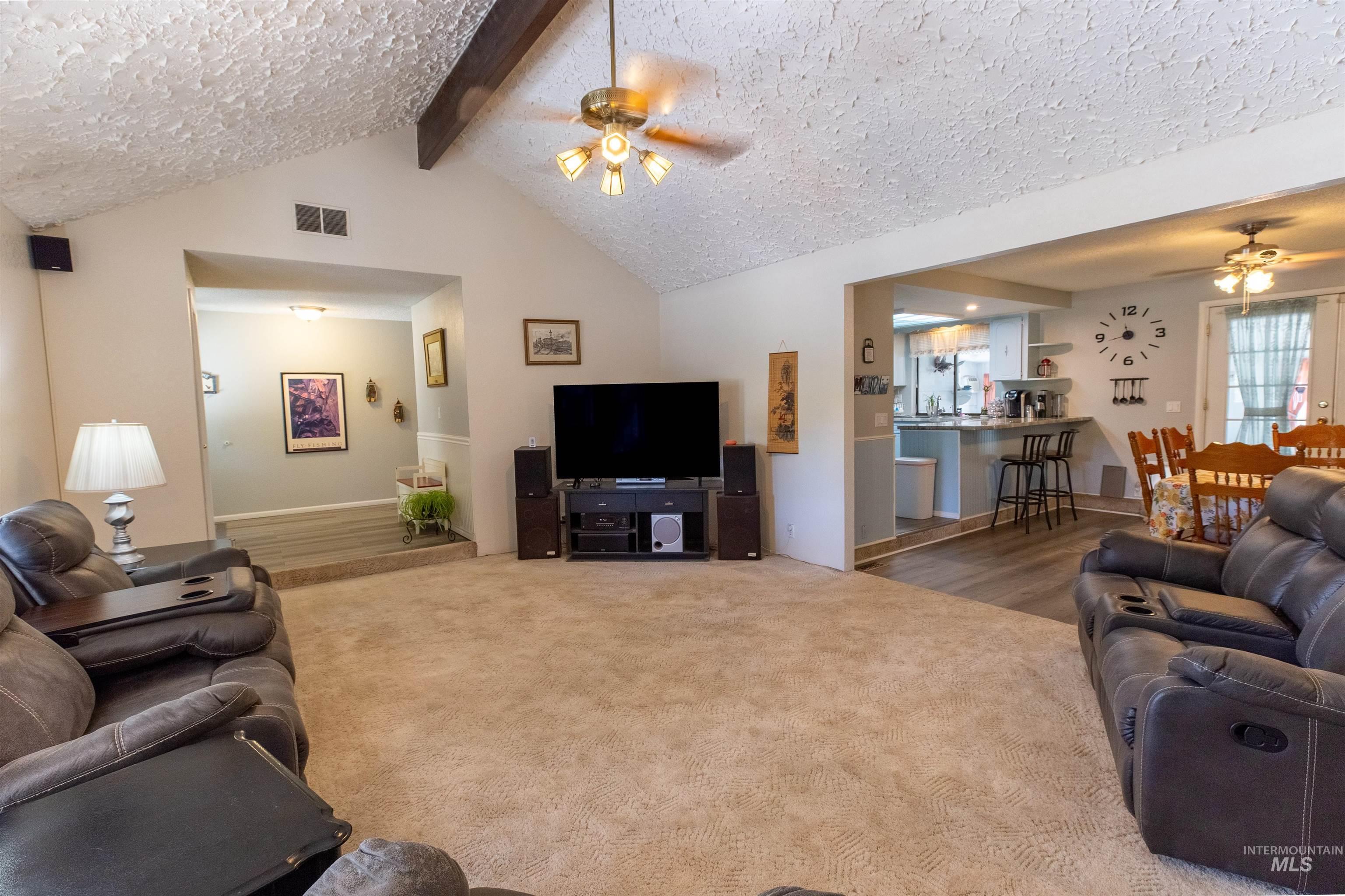 10808 W Reutzel Drive, Boise, Idaho 83709, 5 Bedrooms, 3 Bathrooms, Residential For Sale, Price $648,500,MLS 98988366