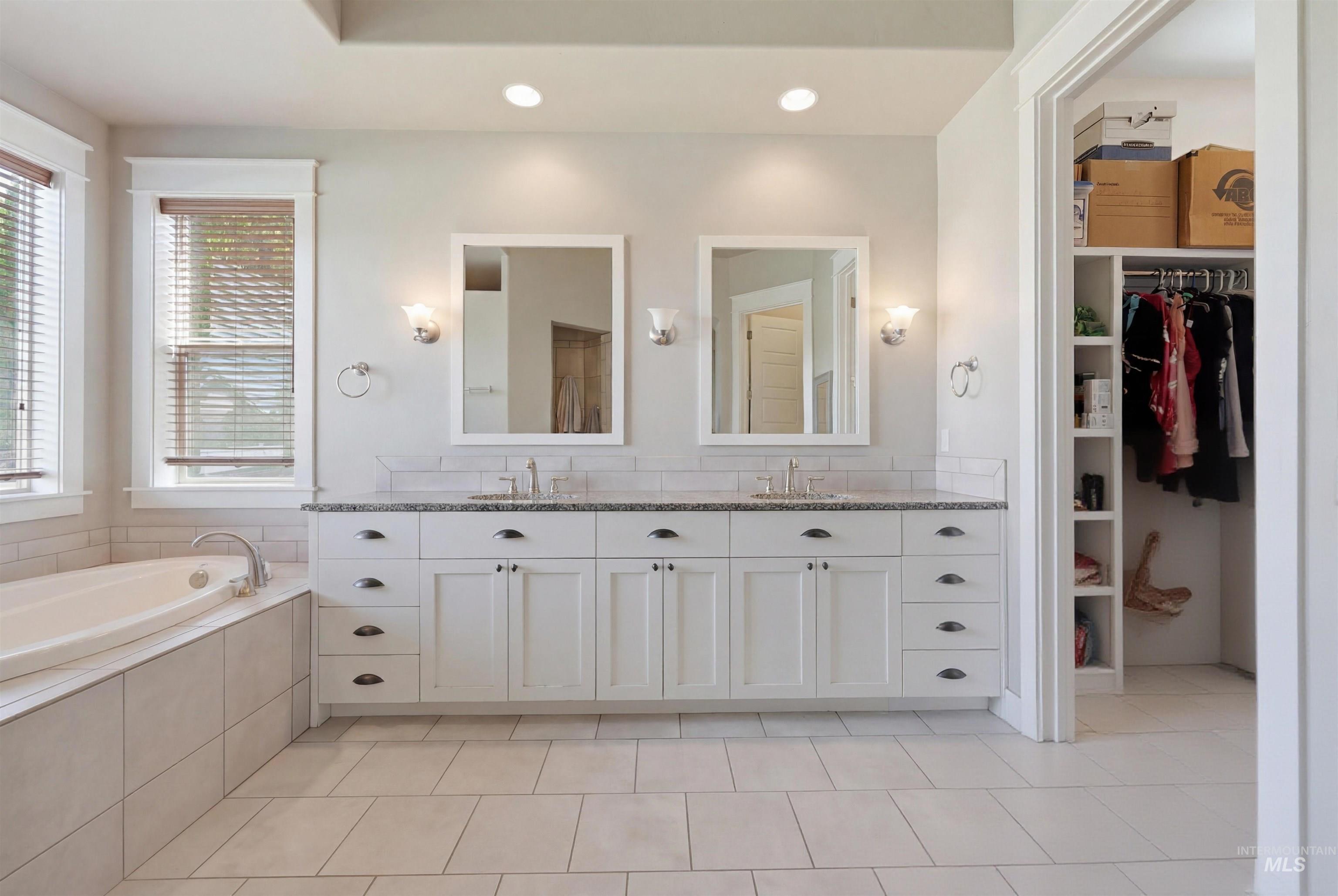 1168 W Karluk River, Meridian, Idaho 83642, 4 Bedrooms, 3 Bathrooms, Residential For Sale, Price $739,995,MLS 98988370