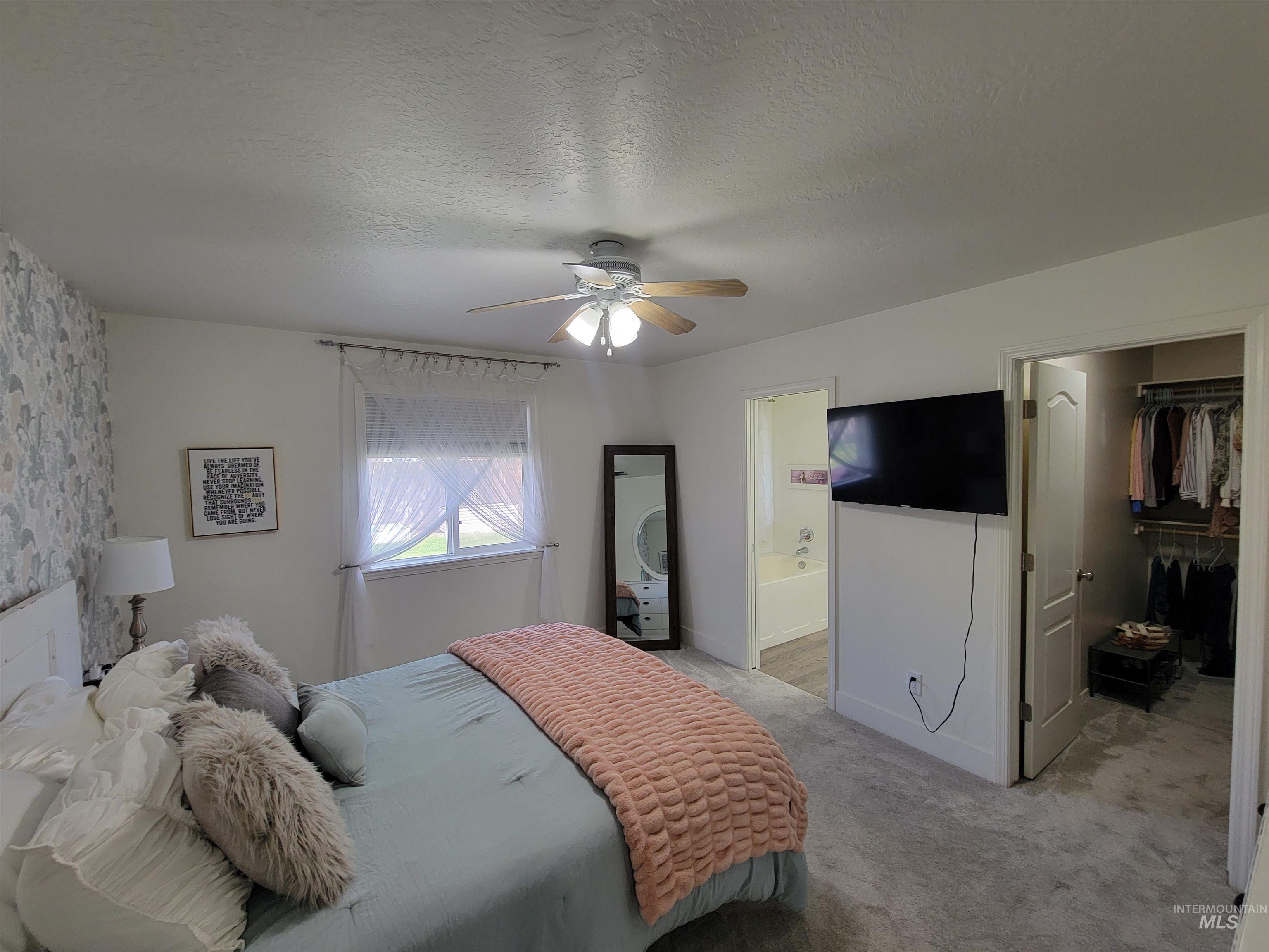 230 Sherwood Rd, Middleton, Idaho 83644, 3 Bedrooms, 2 Bathrooms, Residential For Sale, Price $379,900,MLS 98988375