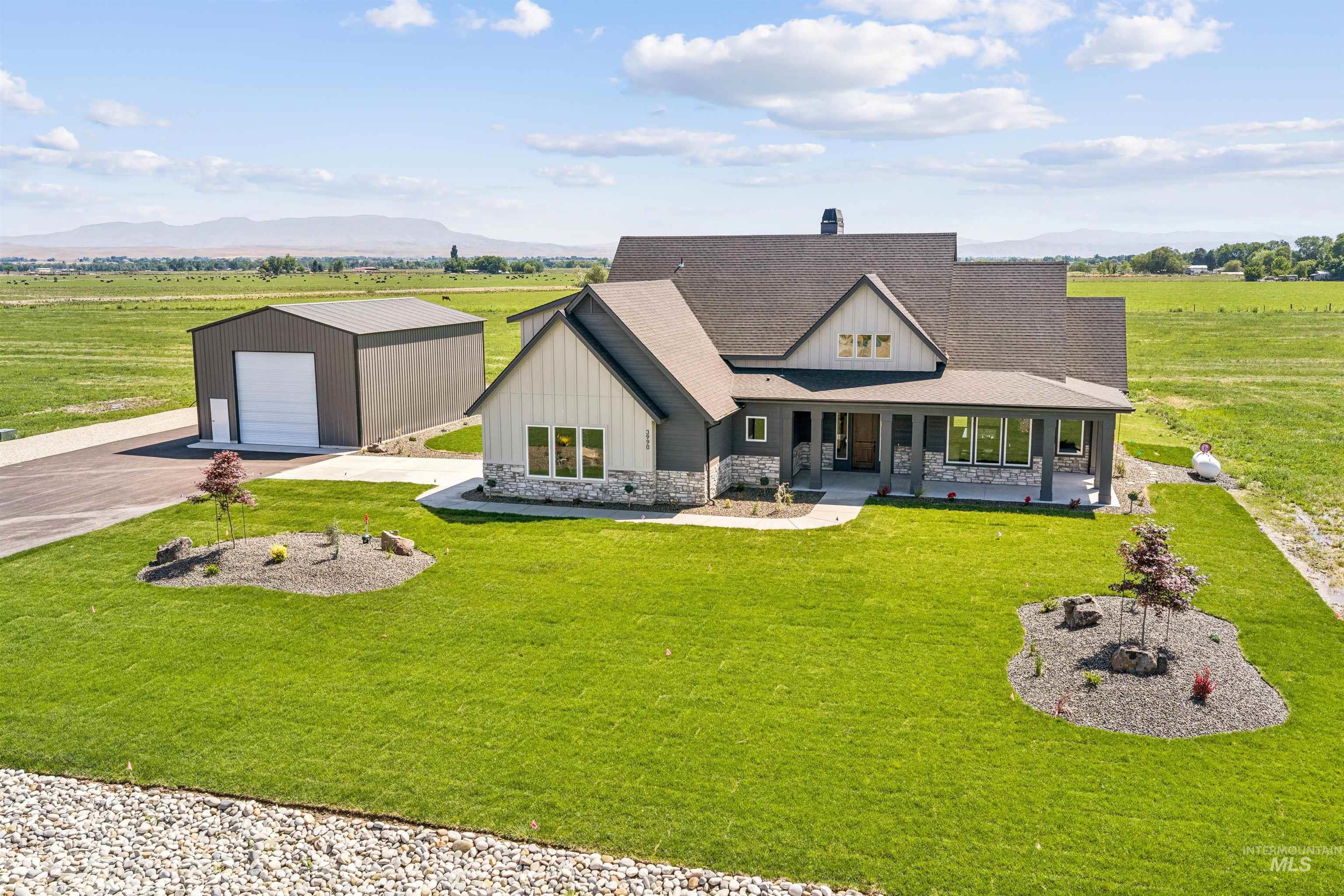 3990 Eleanor Ln, Emmett, Idaho 83617, 3 Bedrooms, 3.5 Bathrooms, Residential For Sale, Price $1,050,000,MLS 98988377