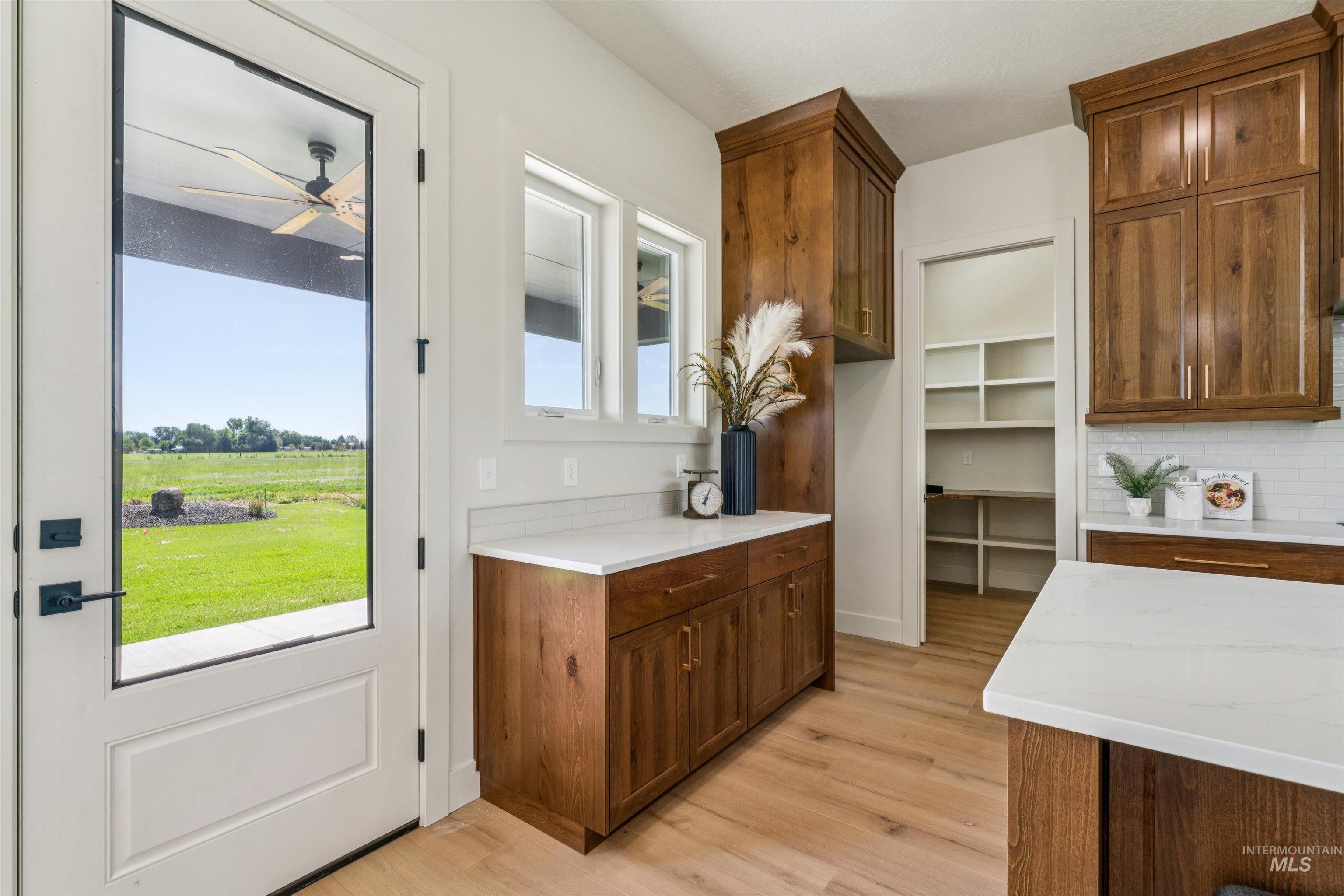3990 Eleanor Ln, Emmett, Idaho 83617, 3 Bedrooms, 3.5 Bathrooms, Residential For Sale, Price $1,050,000,MLS 98988377