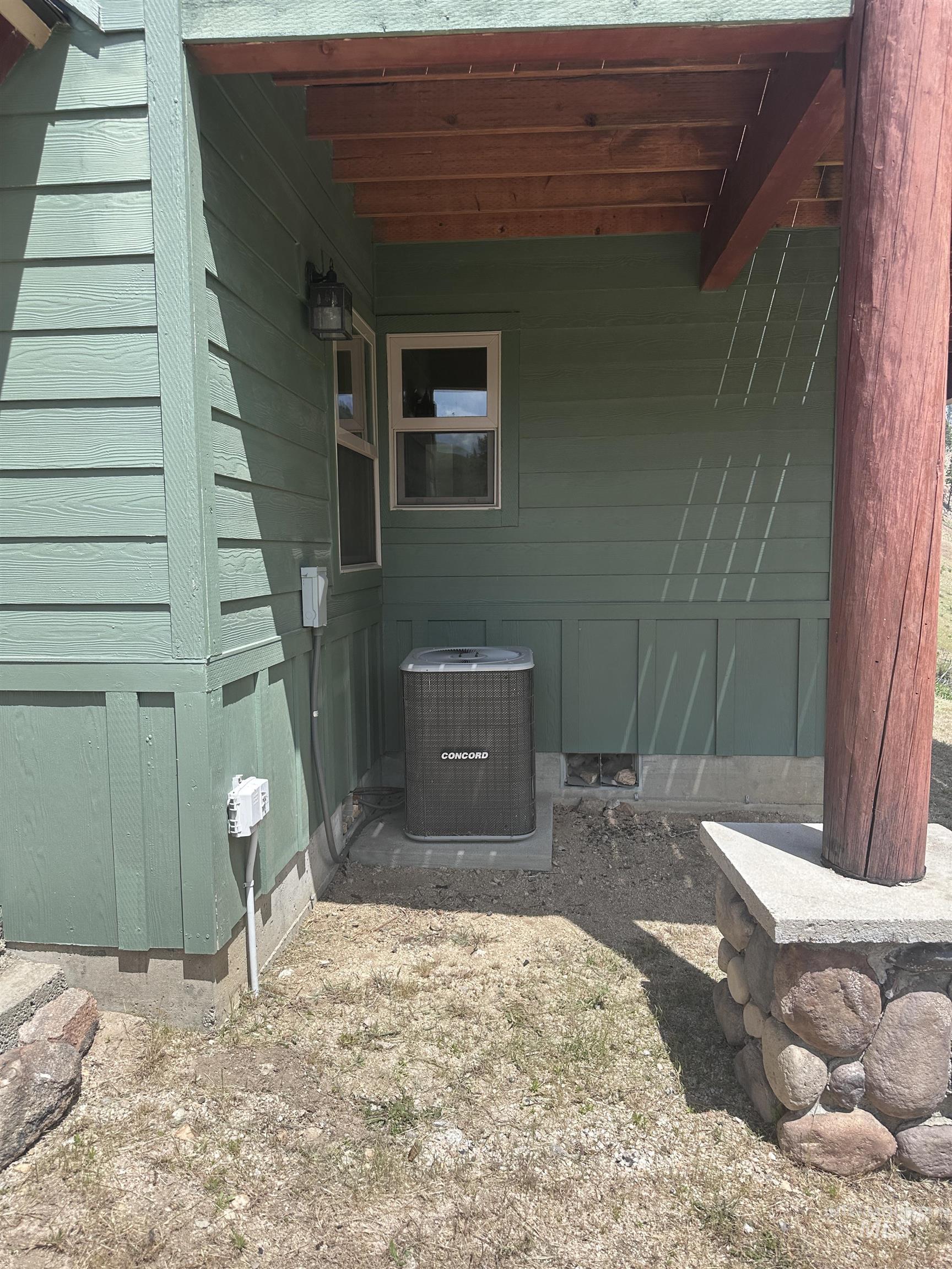 65 Dustin Road, Warren, Idaho 83671, 2 Bedrooms, 2 Bathrooms, Residential For Sale, Price $375,000,MLS 98988379