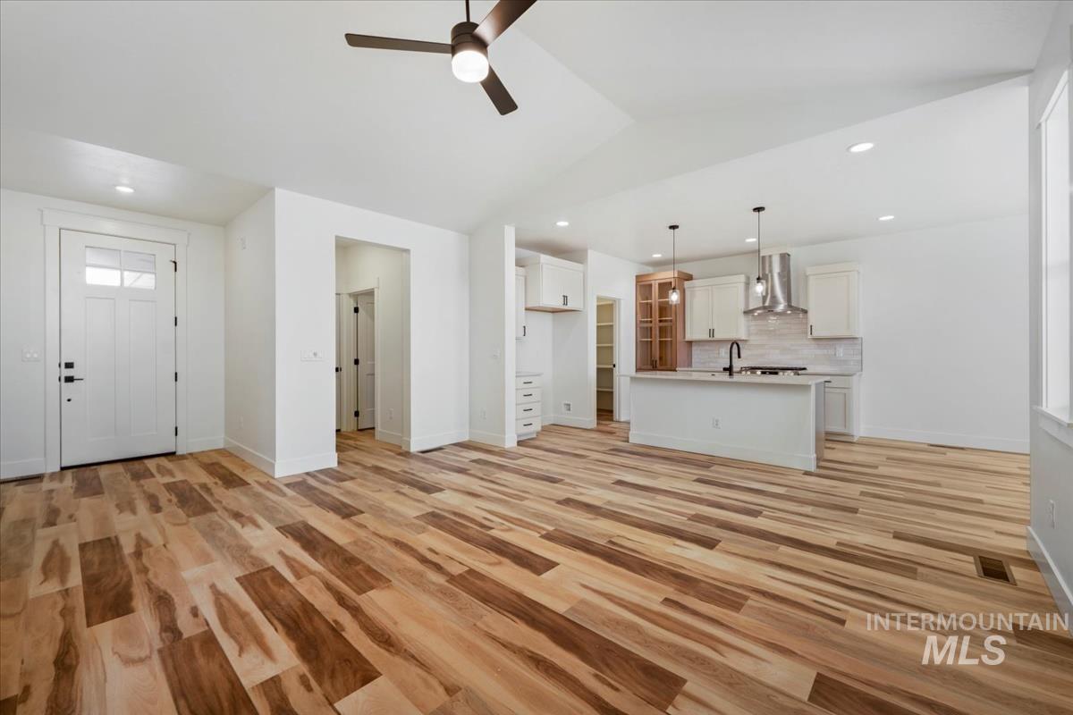 1128 Velvet Loop, Wilder, Idaho 83676, 3 Bedrooms, 2 Bathrooms, Residential For Sale, Price $439,999,MLS 98988383