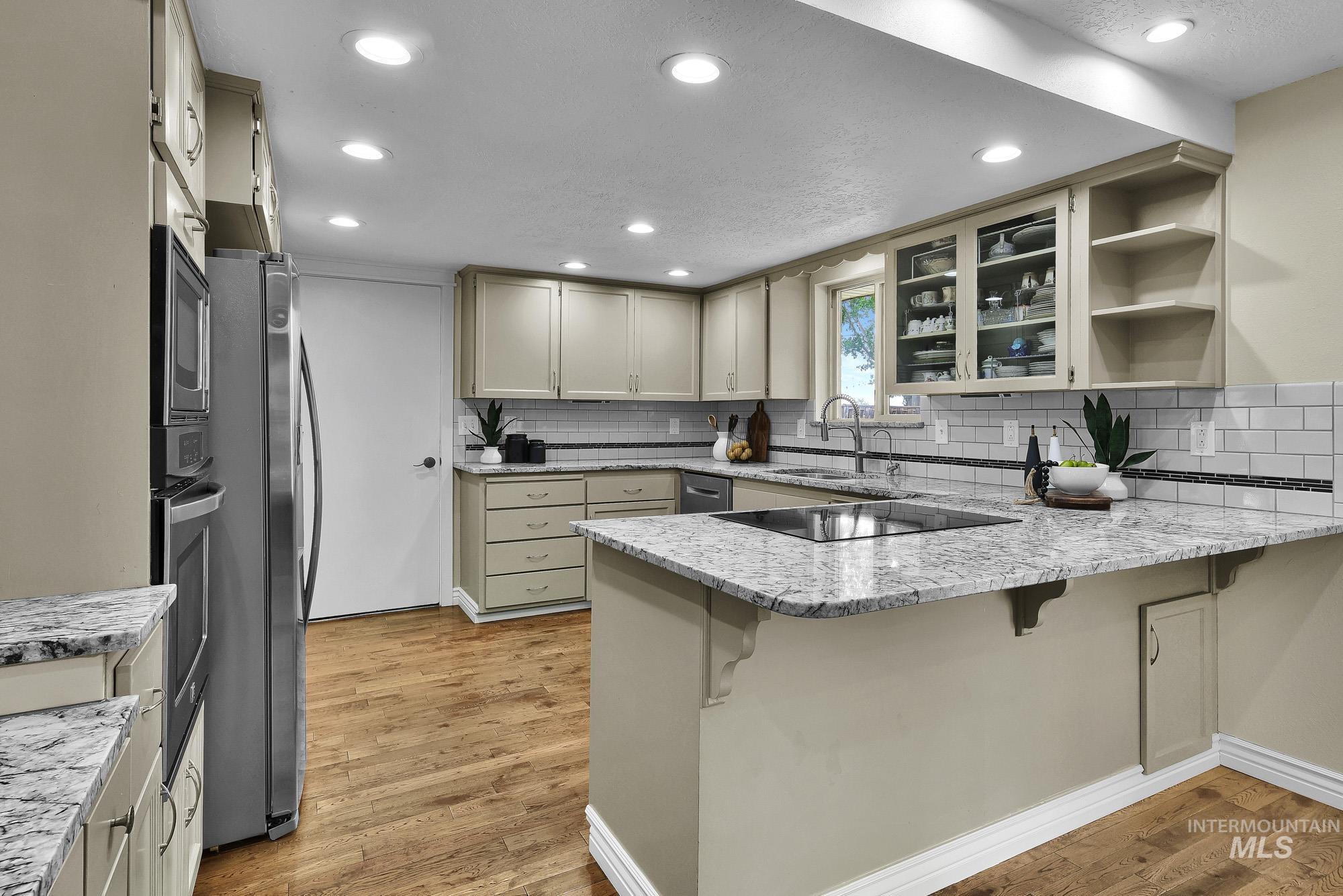 315 E Pat Lane, Caldwell, Idaho 83607-9013, 4 Bedrooms, 2.5 Bathrooms, Residential For Sale, Price $614,950, 98988388