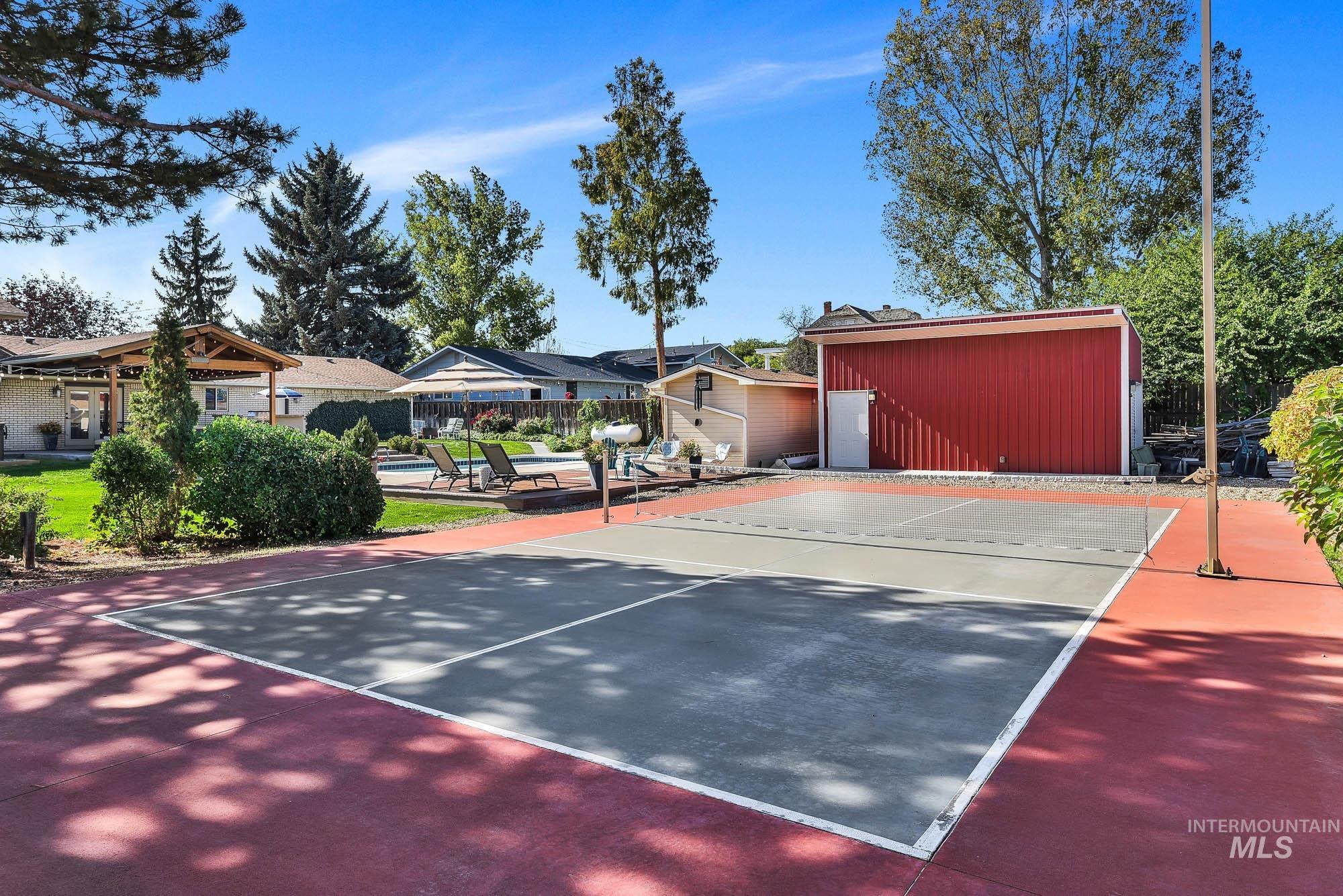 315 E Pat Lane, Caldwell, Idaho 83607-9013, 4 Bedrooms, 2.5 Bathrooms, Residential For Sale, Price $614,950, 98988388