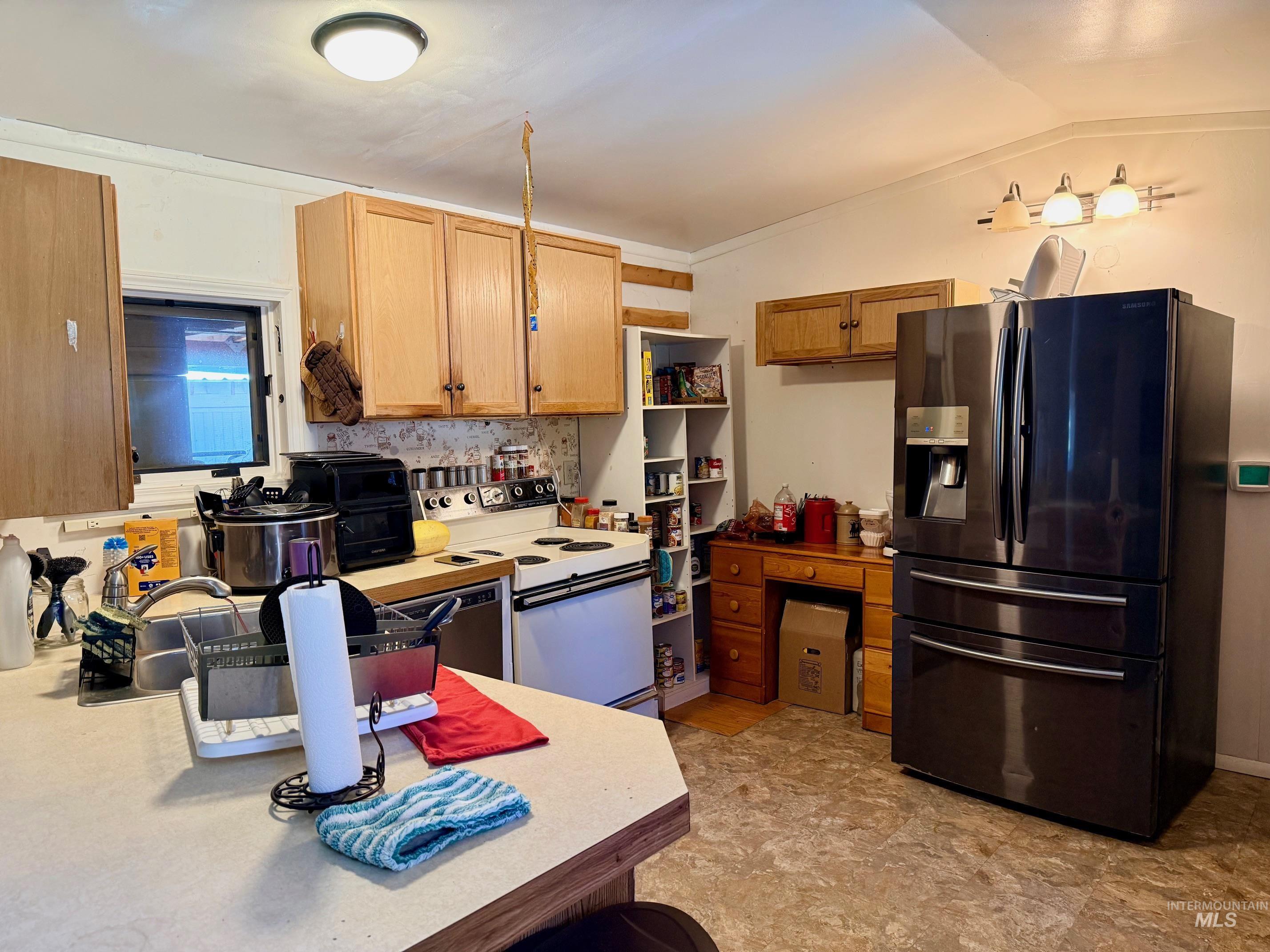 11 Bass Ln, Orofino, Idaho 83544, 2 Bedrooms, 1.5 Bathrooms, Residential For Sale, Price $40,000,MLS 98988391