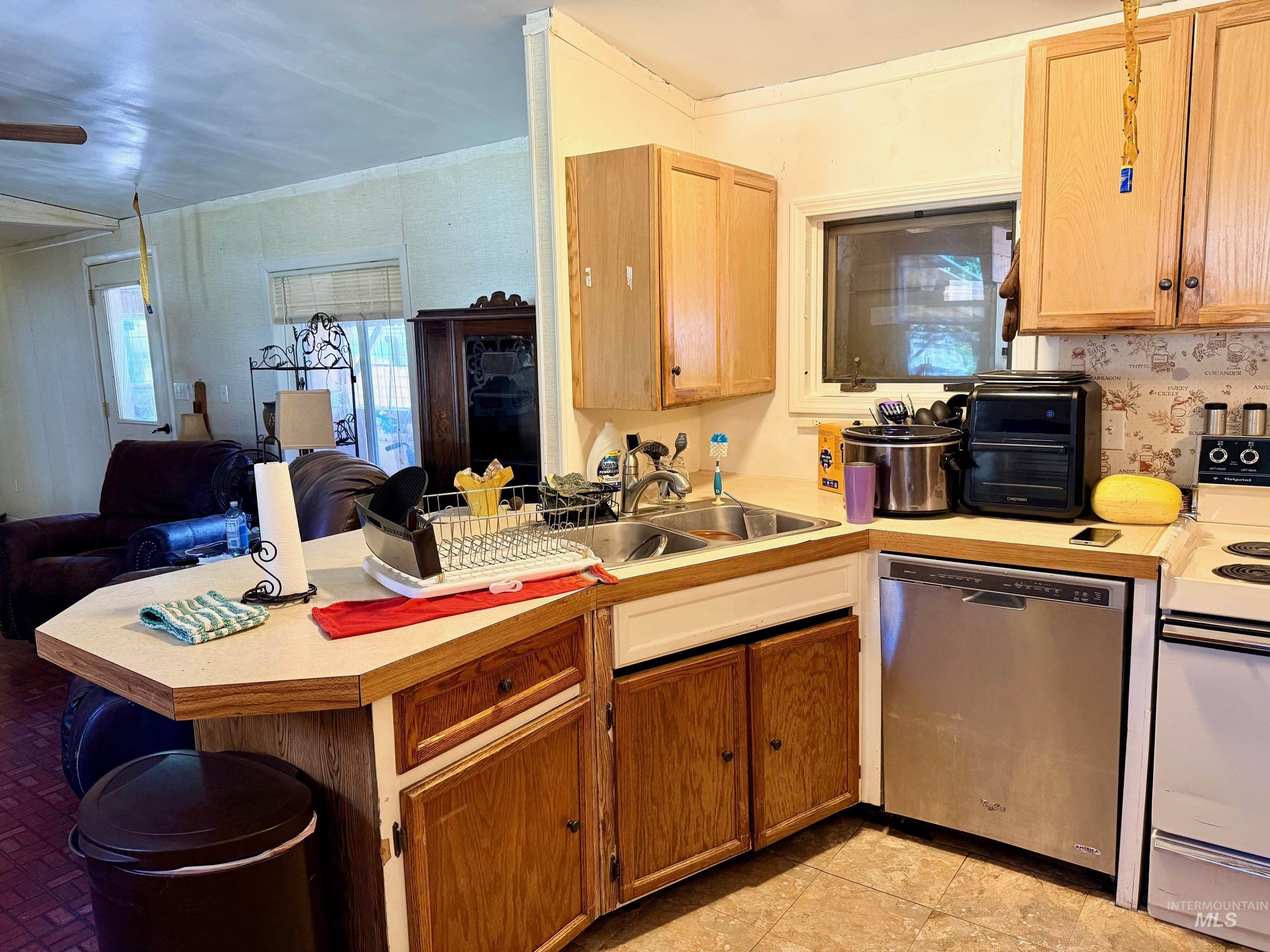 11 Bass Ln, Orofino, Idaho 83544, 2 Bedrooms, 1.5 Bathrooms, Residential For Sale, Price $40,000,MLS 98988391