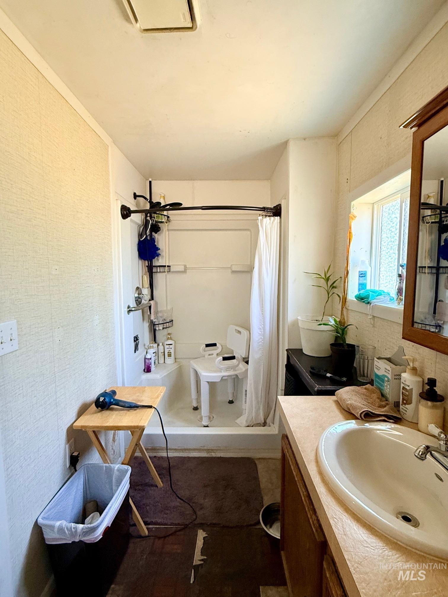 11 Bass Ln, Orofino, Idaho 83544, 2 Bedrooms, 1.5 Bathrooms, Residential For Sale, Price $40,000,MLS 98988391