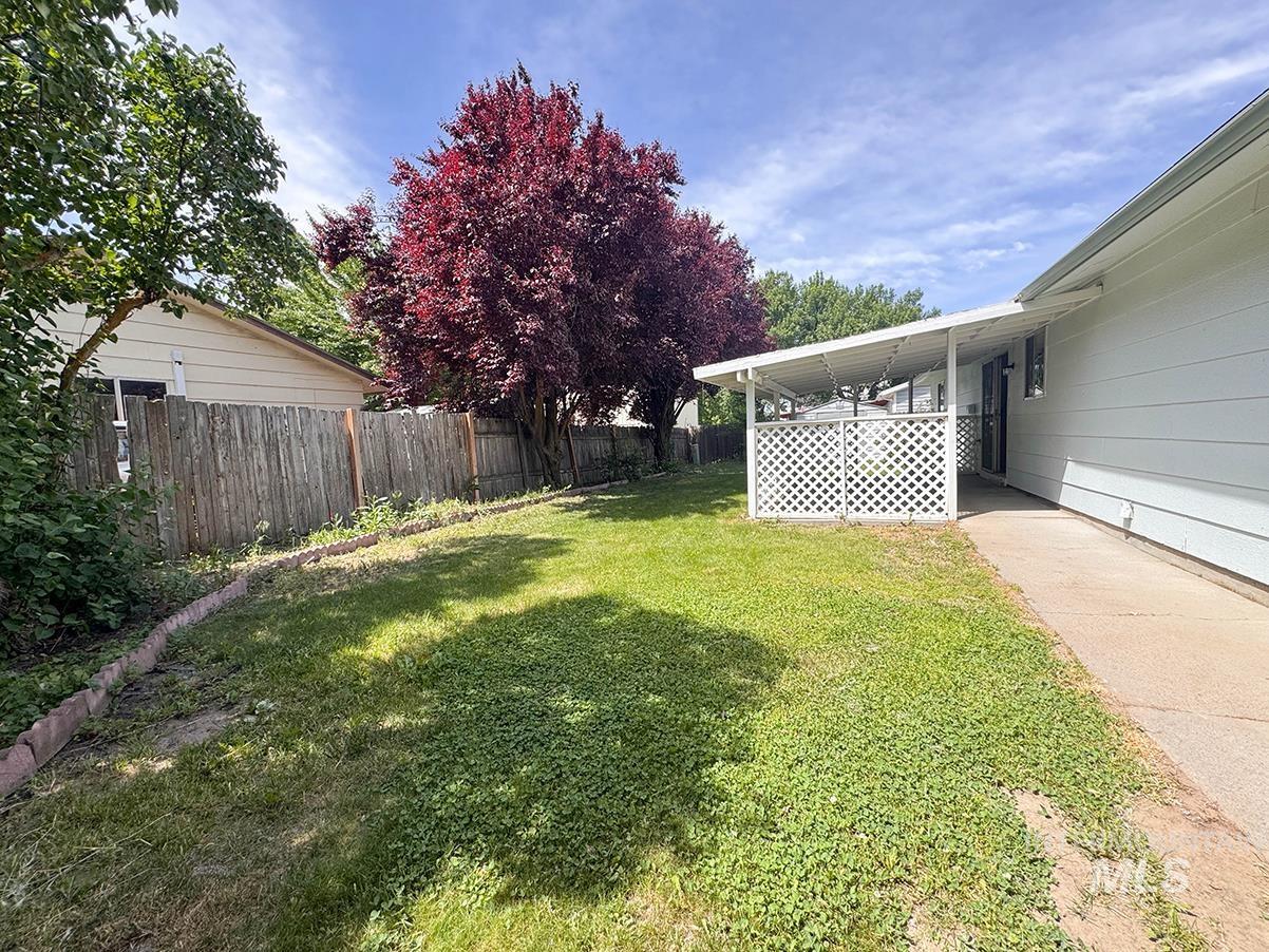106 NE 16th, Fruitland, Idaho 83619, 3 Bedrooms, 1 Bathroom, Residential For Sale, Price $325,000,MLS 98988392