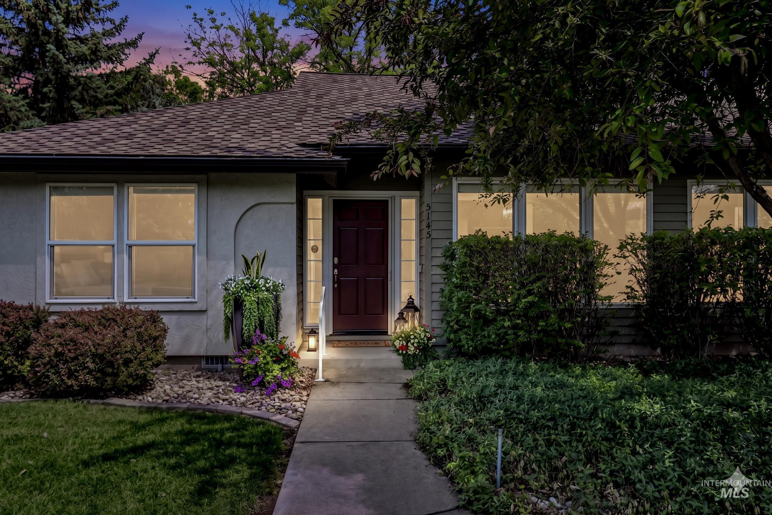 5145 N Riverfront Dr, Garden City, Idaho 83714, 3 Bedrooms, 3 Bathrooms, Residential For Sale, Price $699,900,MLS 98988401