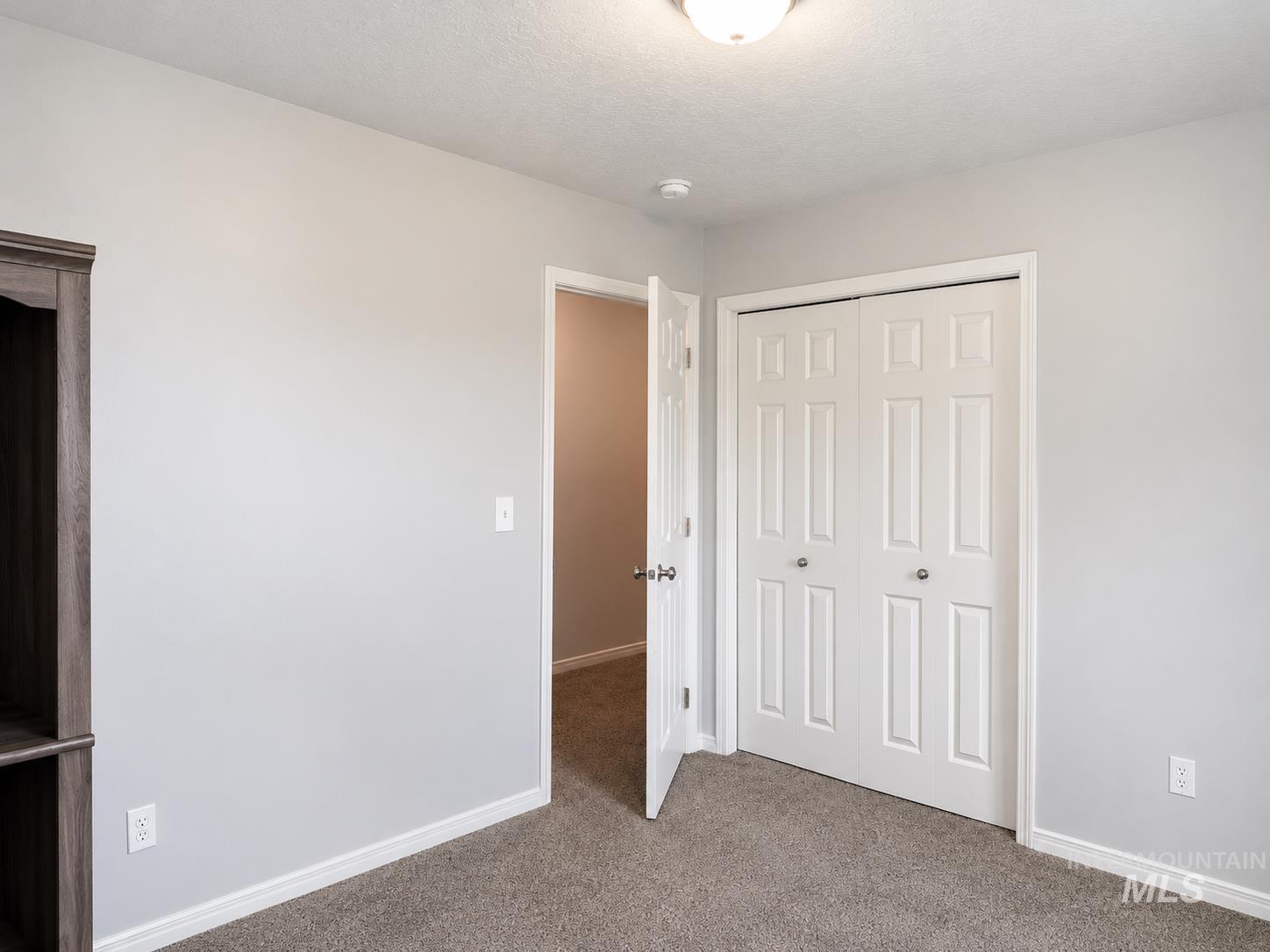 20549 Hancock Ave., Caldwell, Idaho 83605, 3 Bedrooms, 2 Bathrooms, Residential For Sale, Price $375,000,MLS 98988403