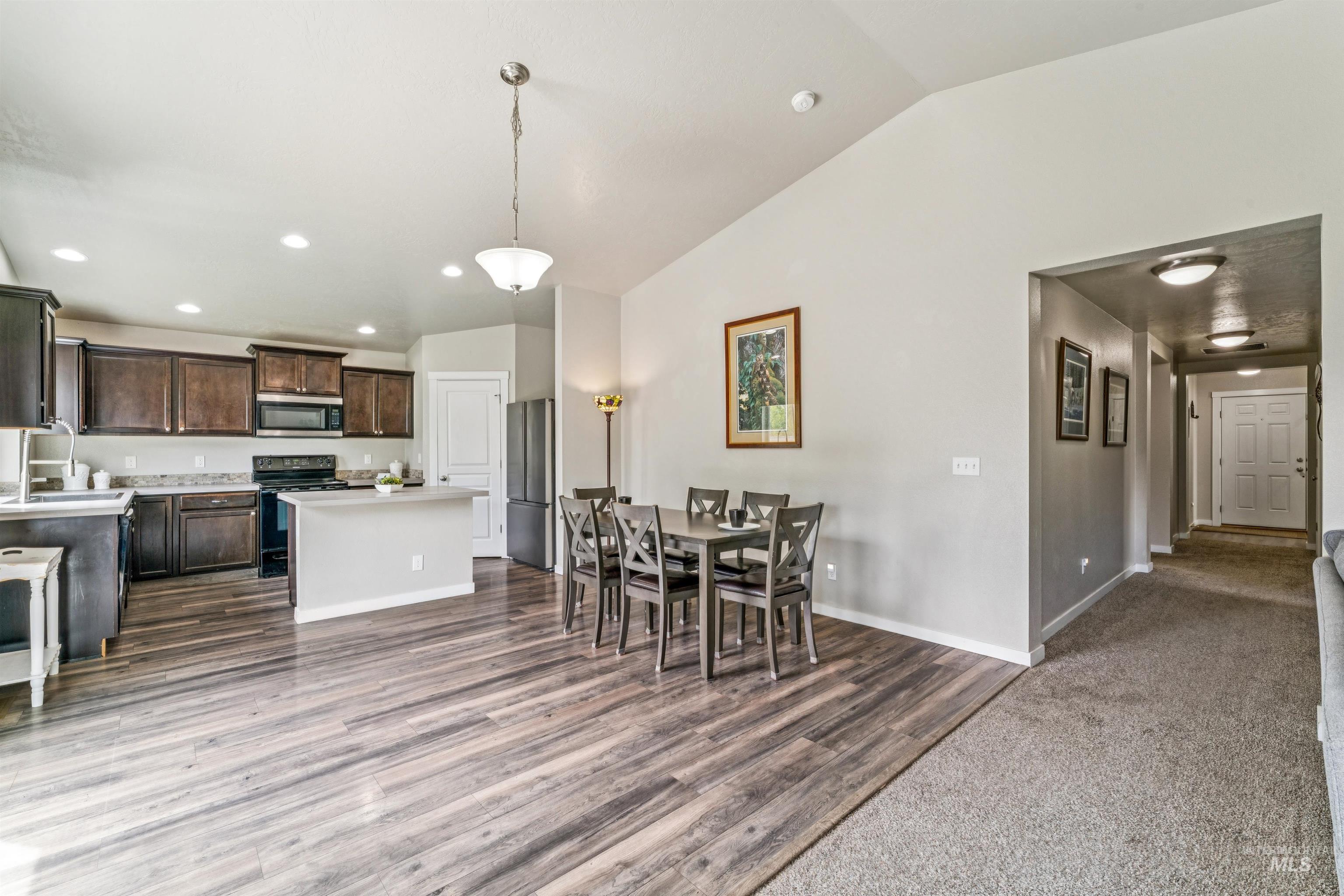 10551 Avalon St., Nampa, Idaho 83687, 4 Bedrooms, 2 Bathrooms, Residential For Sale, Price $414,900,MLS 98988404