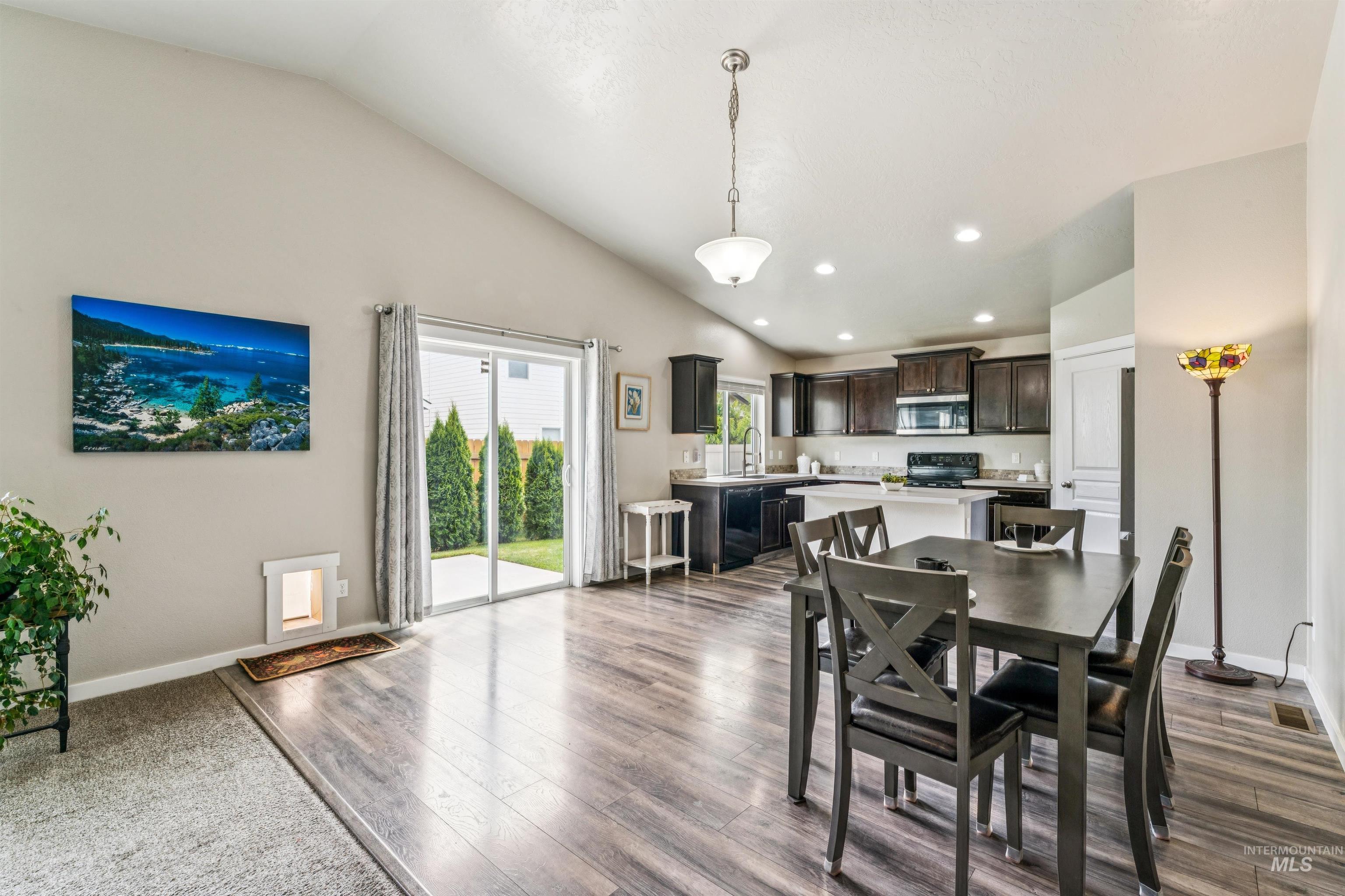 10551 Avalon St., Nampa, Idaho 83687, 4 Bedrooms, 2 Bathrooms, Residential For Sale, Price $414,900,MLS 98988404