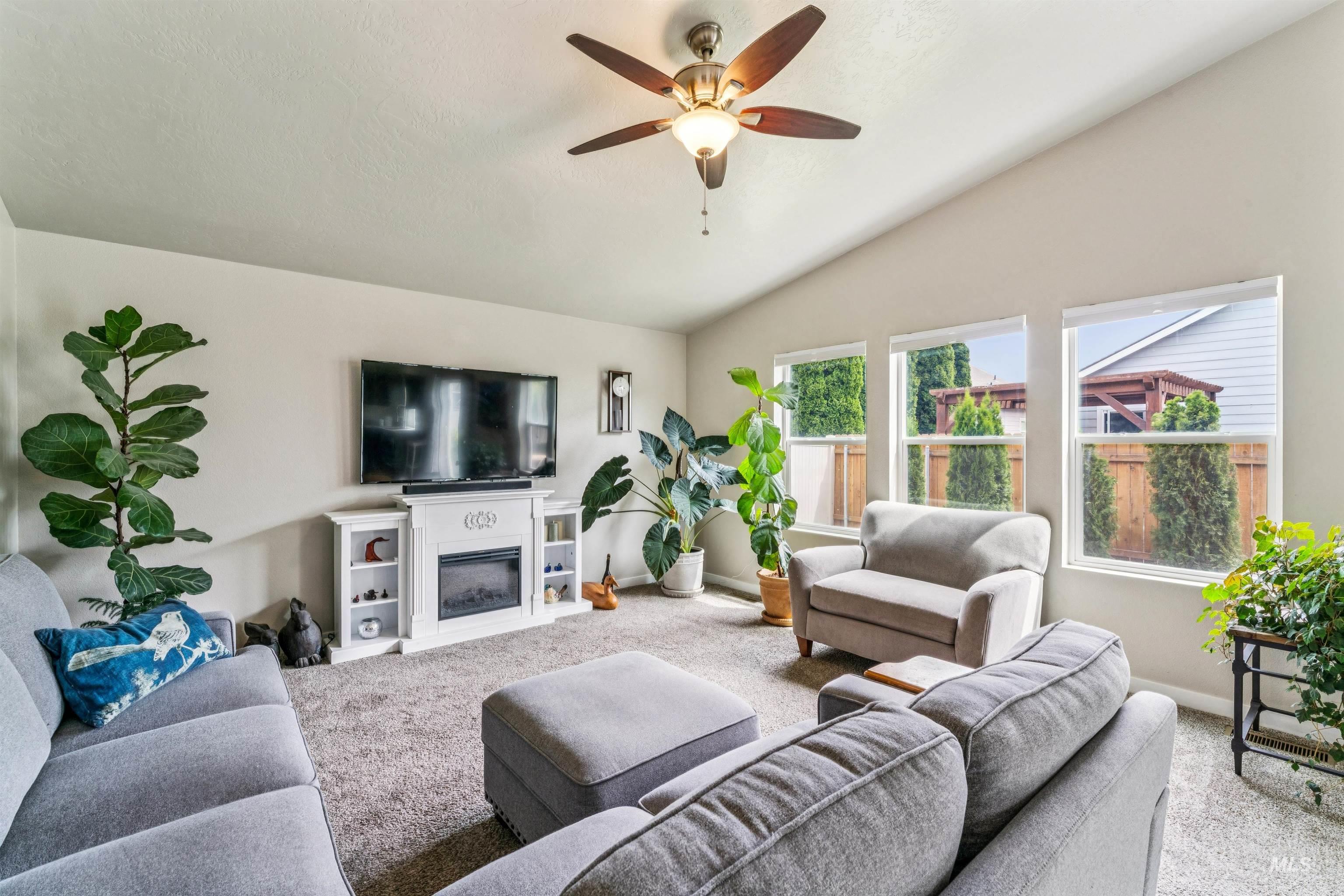 10551 Avalon St., Nampa, Idaho 83687, 4 Bedrooms, 2 Bathrooms, Residential For Sale, Price $414,900,MLS 98988404