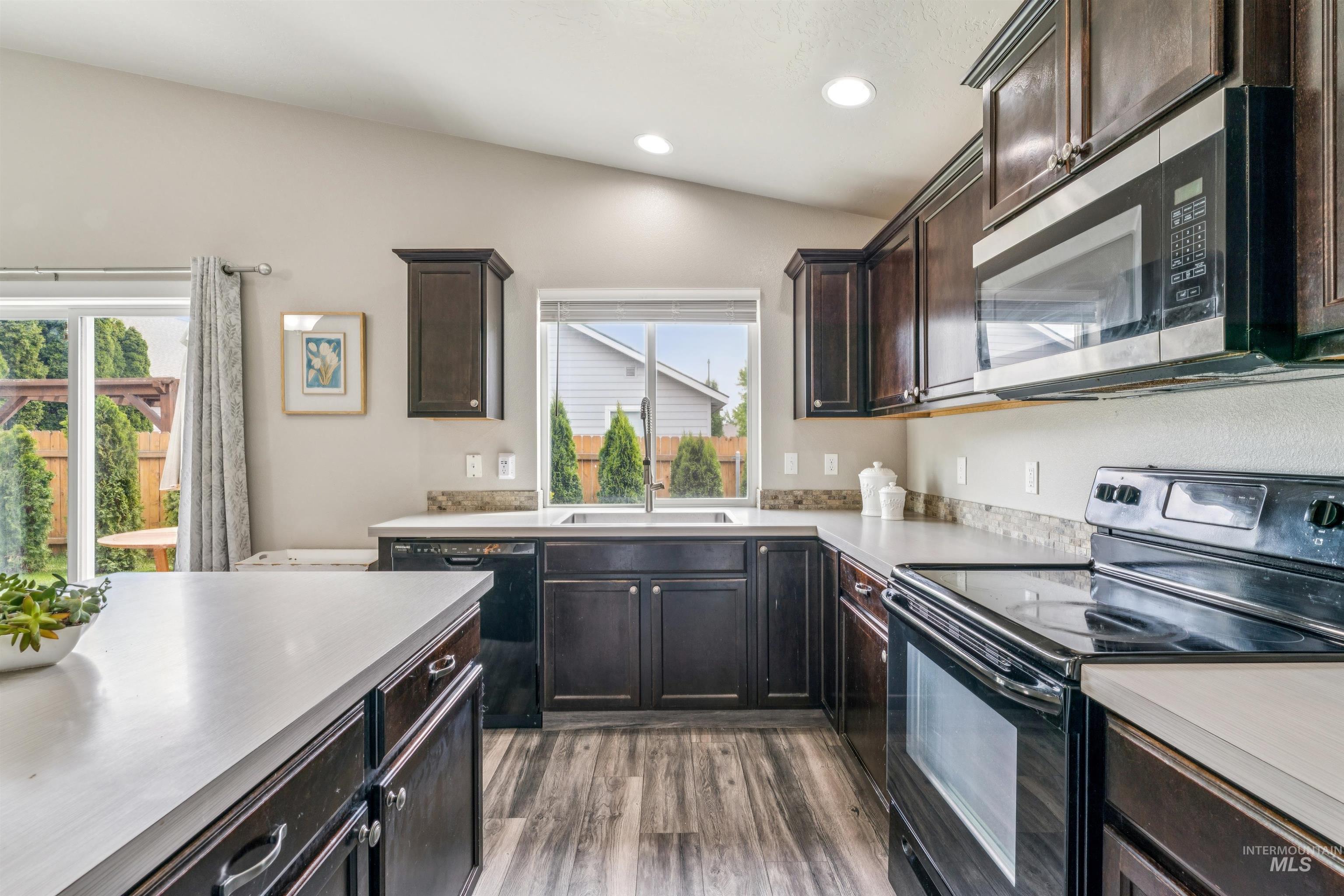 10551 Avalon St., Nampa, Idaho 83687, 4 Bedrooms, 2 Bathrooms, Residential For Sale, Price $414,900,MLS 98988404