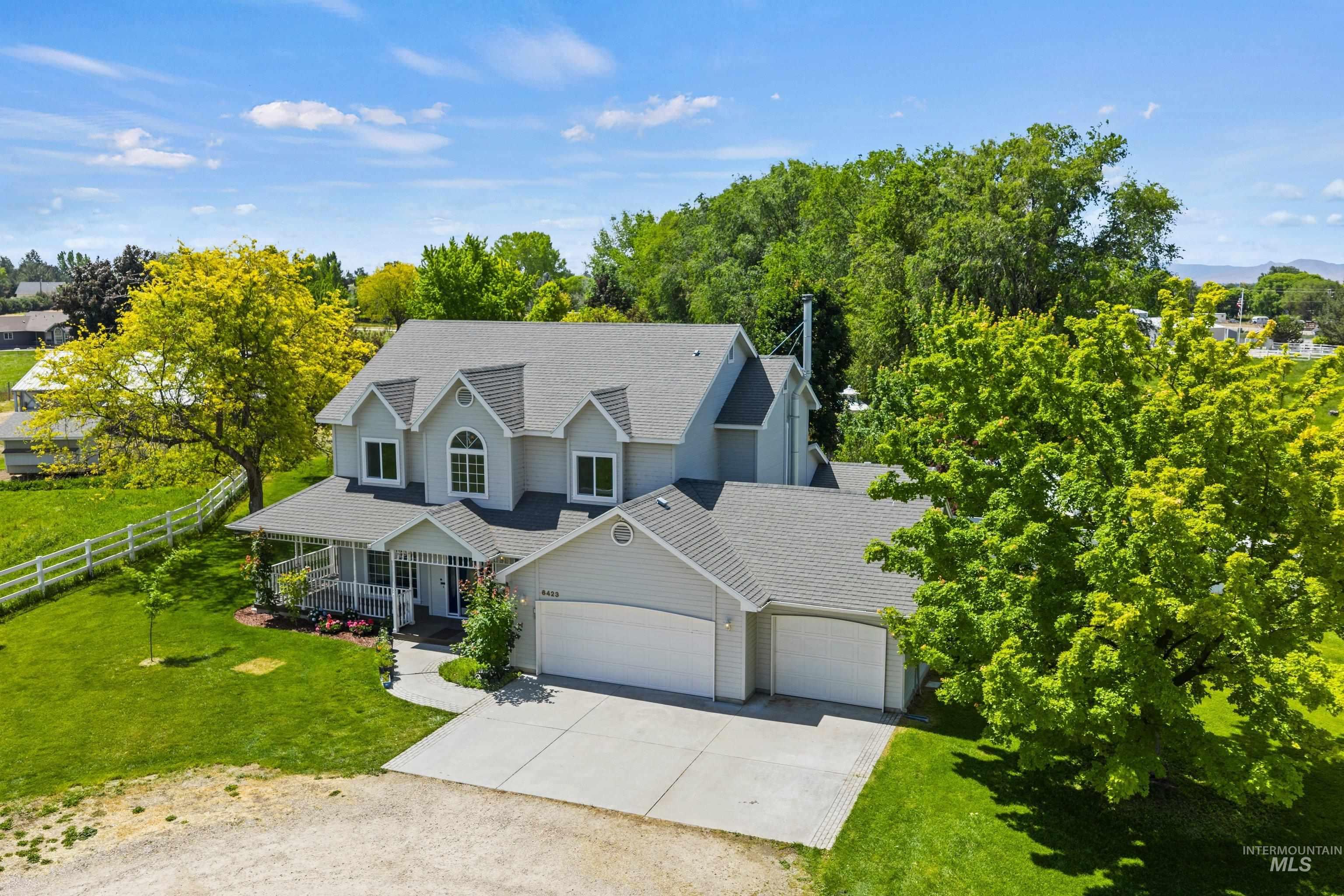 Farm & Ranch For Sale