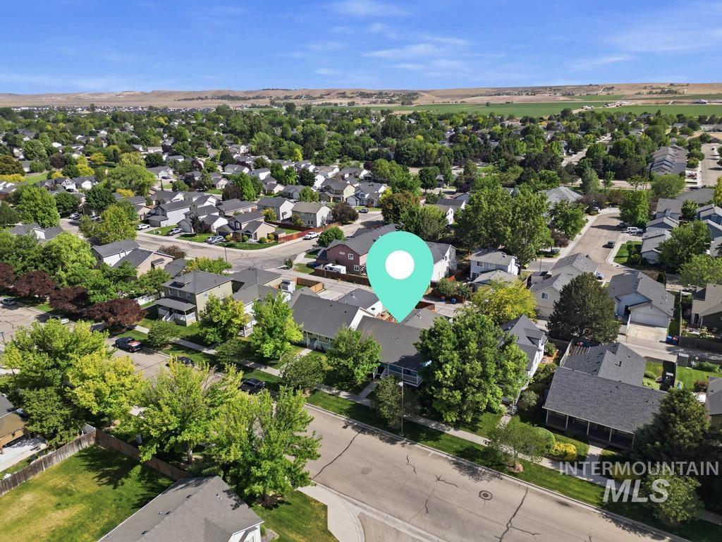 8773 W Banjo Dr., Boise, Idaho 83709, 3 Bedrooms, 2 Bathrooms, Residential For Sale, Price $399,000,MLS 98988408