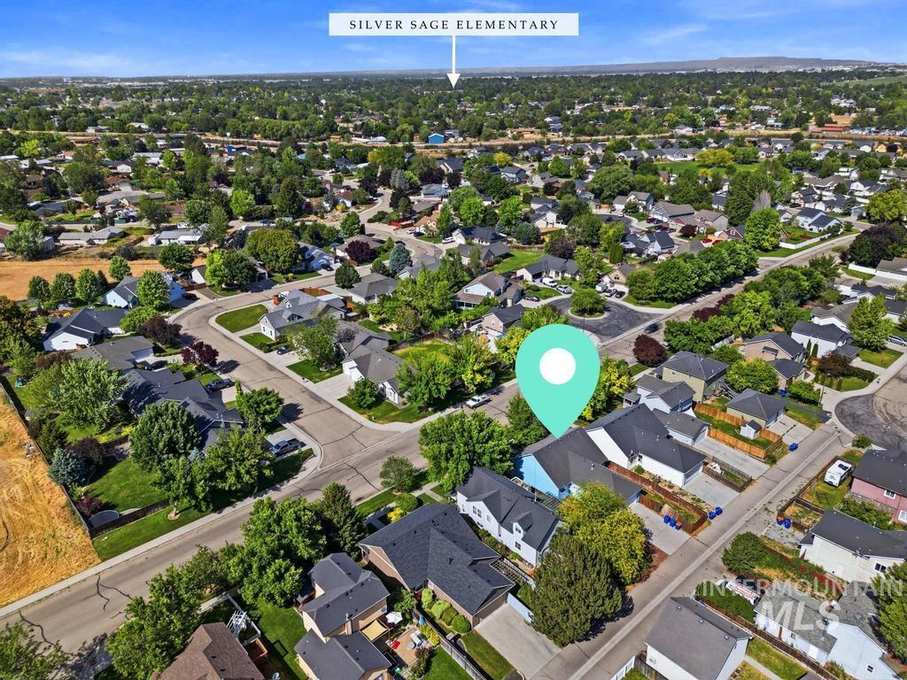 8773 W Banjo Dr., Boise, Idaho 83709, 3 Bedrooms, 2 Bathrooms, Residential For Sale, Price $399,000,MLS 98988408