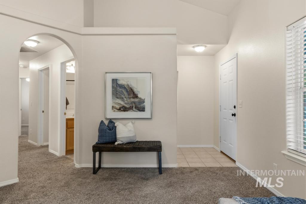 8773 W Banjo Dr., Boise, Idaho 83709, 3 Bedrooms, 2 Bathrooms, Residential For Sale, Price $399,000,MLS 98988408