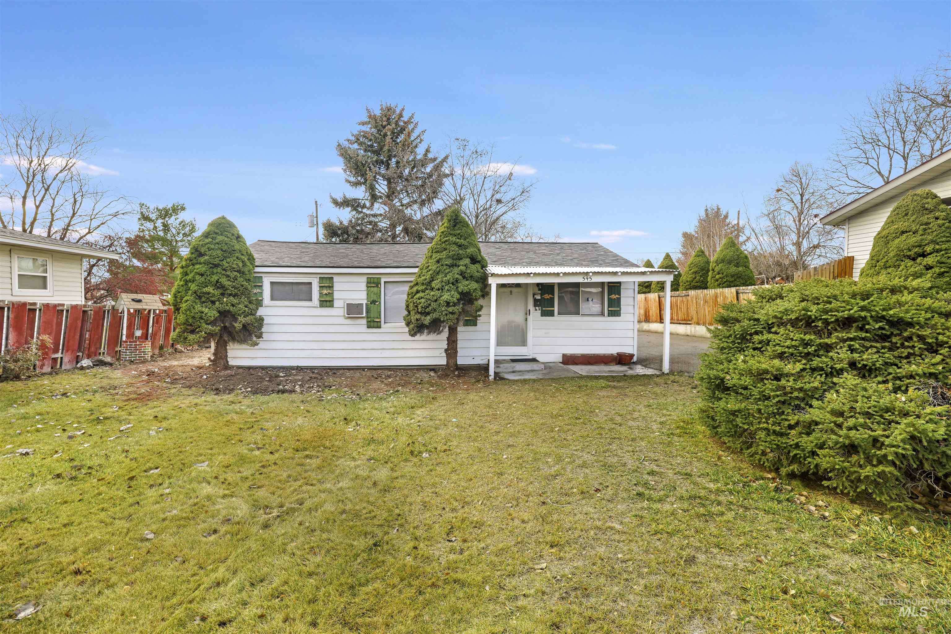 545 Madison Street, Twin Falls, Idaho 83301, 2 Bedrooms, 1 Bathroom, Residential For Sale, Price $239,900,MLS 98988410