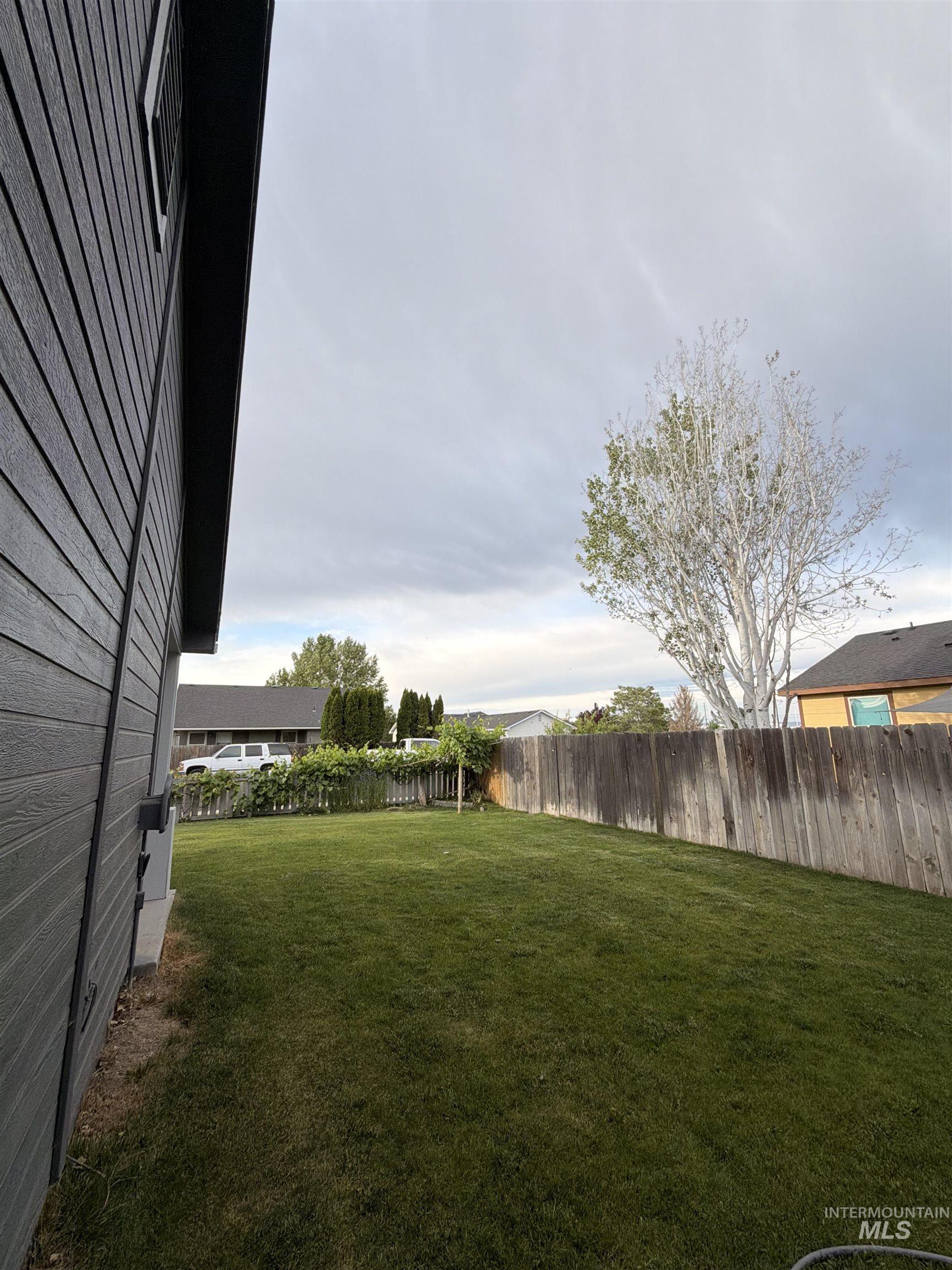4816 Kadie Rd, Caldwell, Idaho 83607, 3 Bedrooms, 2.5 Bathrooms, Residential For Sale, Price $360,000,MLS 98988414