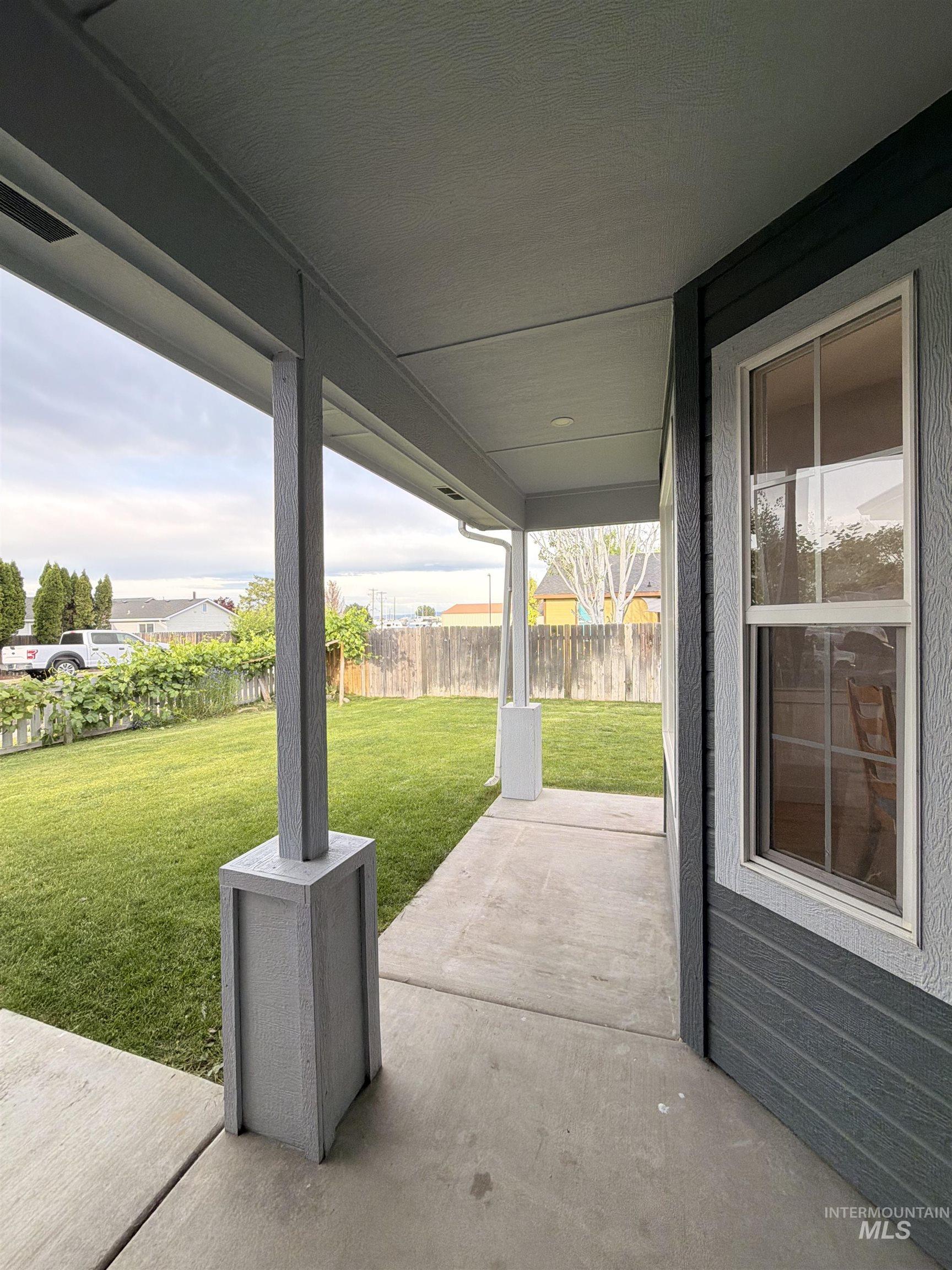 4816 Kadie Rd, Caldwell, Idaho 83607, 3 Bedrooms, 2.5 Bathrooms, Residential For Sale, Price $360,000,MLS 98988414