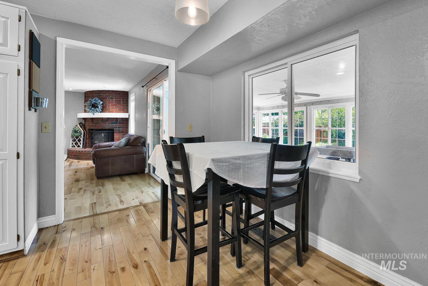 5429 N Capson, Boise, Idaho 83704, 4 Bedrooms, 3 Bathrooms, Residential For Sale, Price $615,000,MLS 98988418
