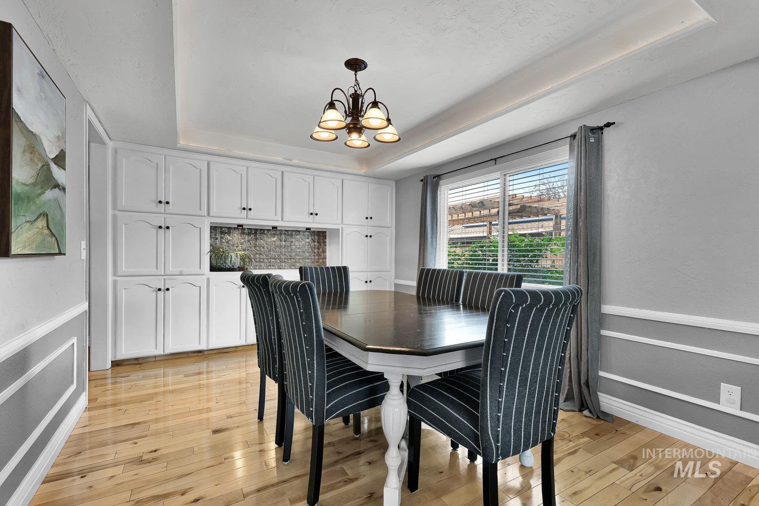 5429 N Capson, Boise, Idaho 83704, 4 Bedrooms, 3 Bathrooms, Residential For Sale, Price $615,000,MLS 98988418