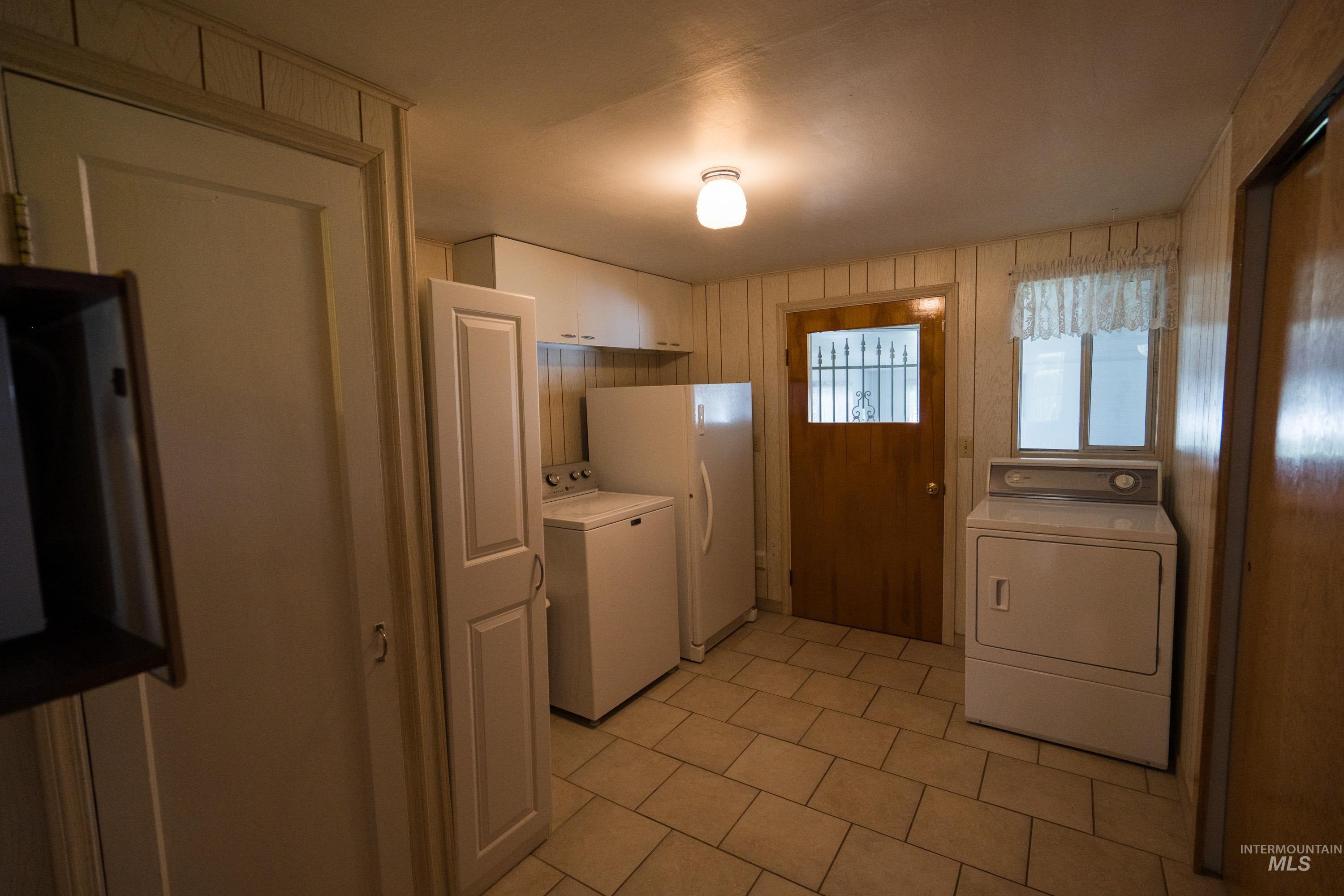 146 W 50 S, Rupert, Idaho 83350, 3 Bedrooms, 1 Bathroom, Residential For Sale, Price $270,000,MLS 98988419