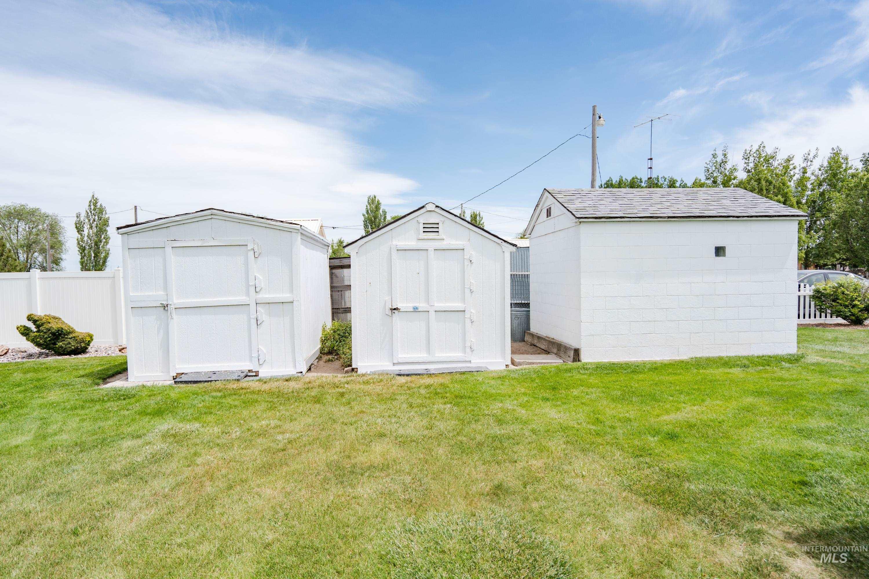146 W 50 S, Rupert, Idaho 83350, 3 Bedrooms, 1 Bathroom, Residential For Sale, Price $270,000,MLS 98988419